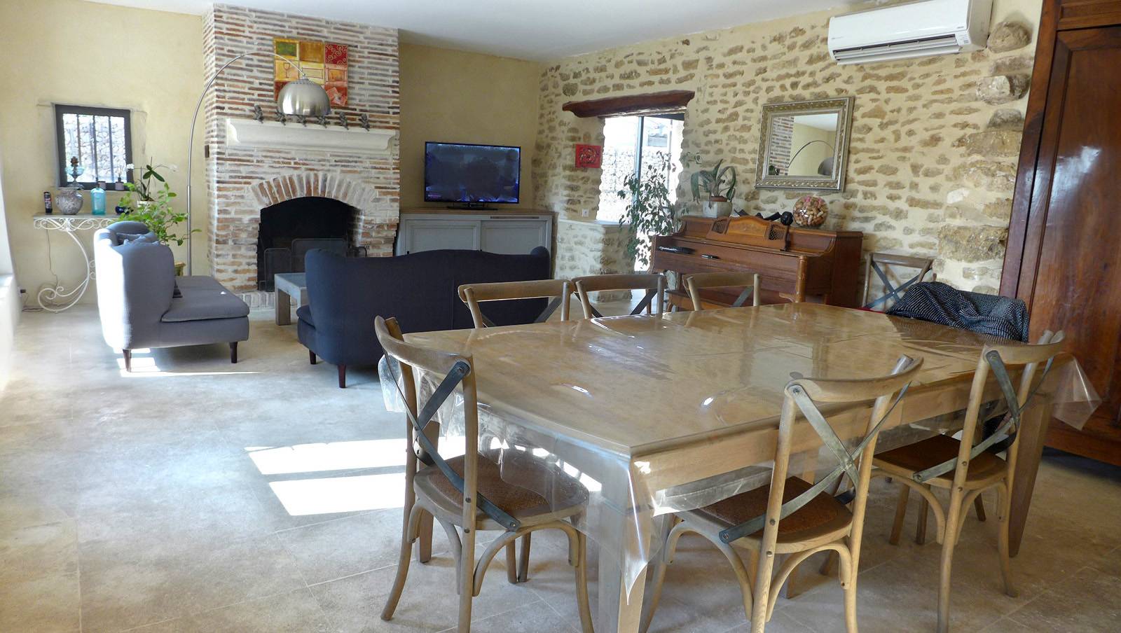 Mas de village restauréSuze la Rousse  VENDU PAR MIRANDA IMMOBILIER