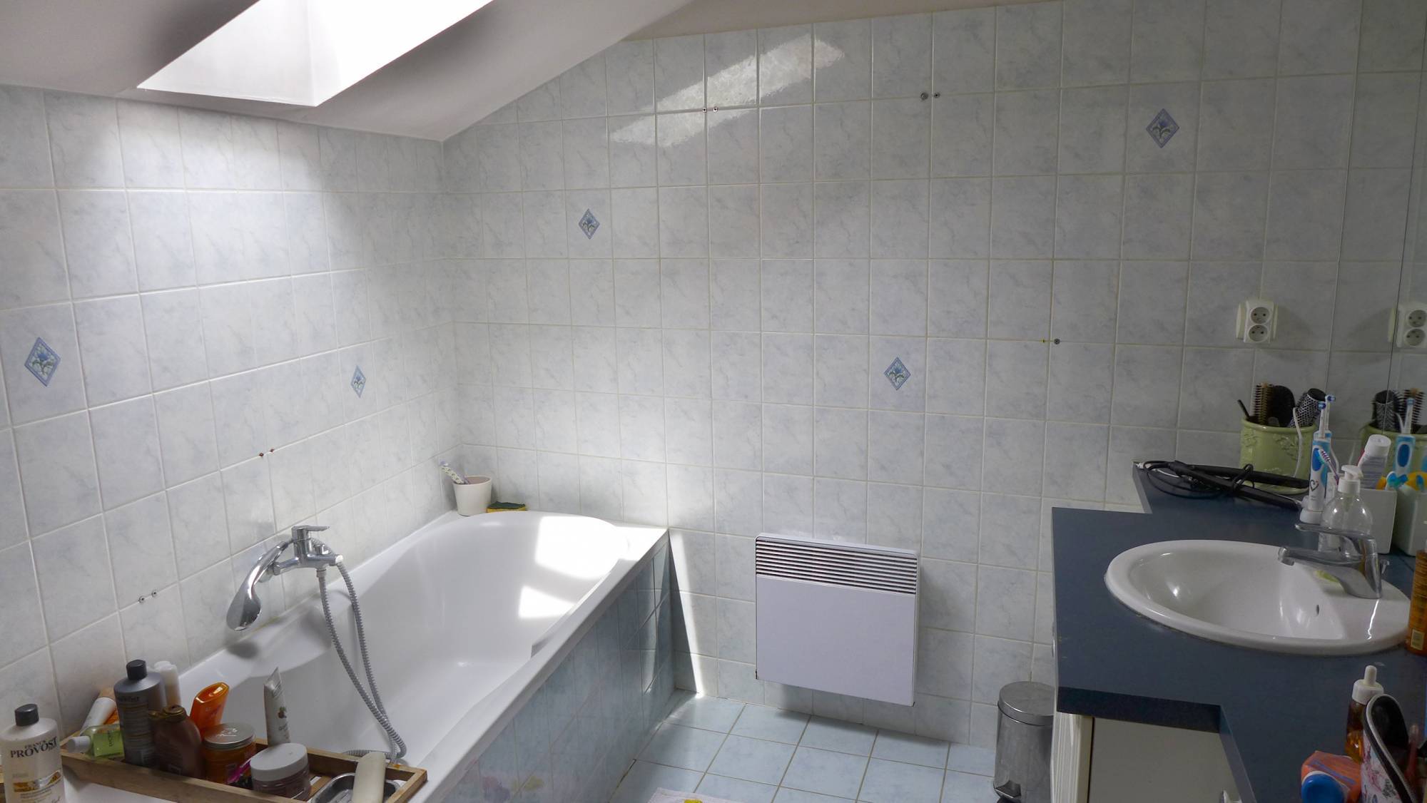 Au coeur du centre ancien de St Paul 3 Châteaux -VENDU PAR NOS SOINS