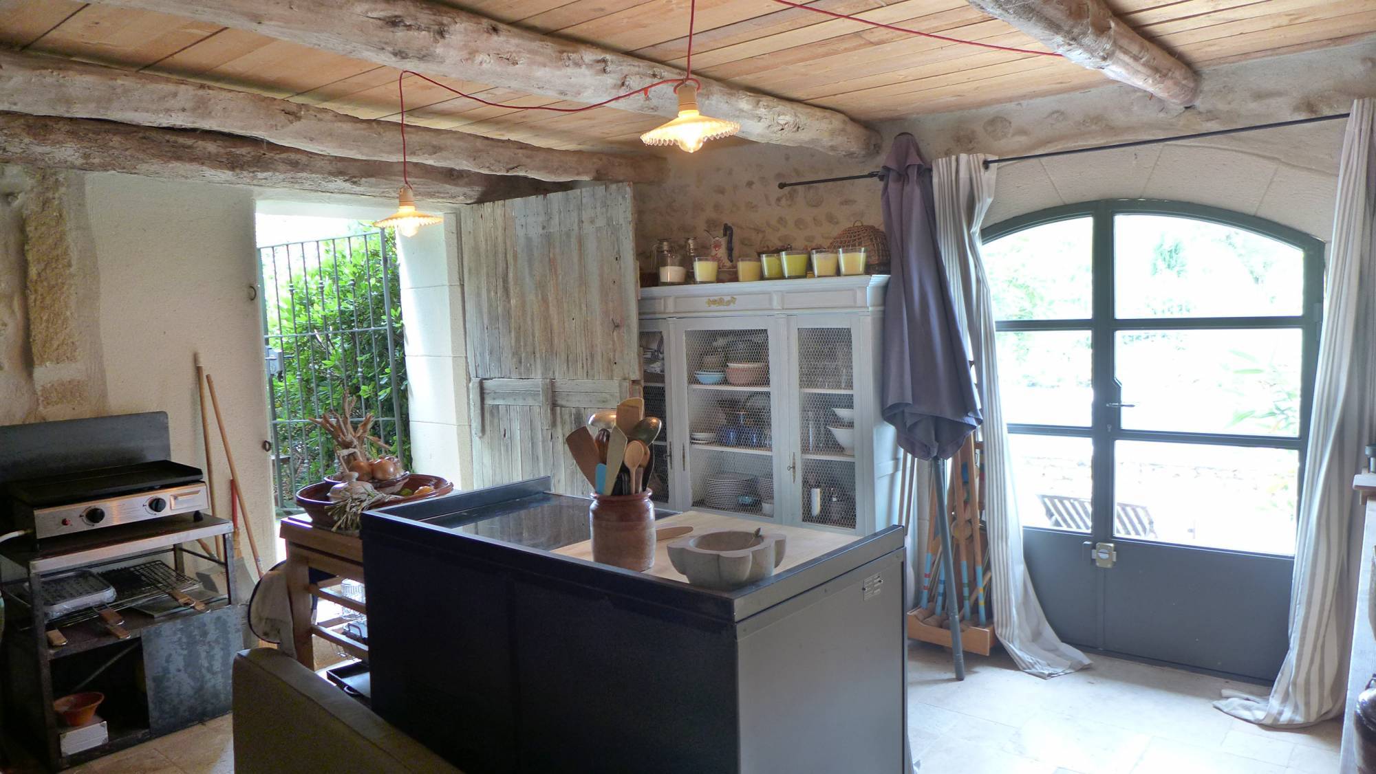 Mas provençal à vendre en direction de Nyons , belle propriété  restaurée avec charme