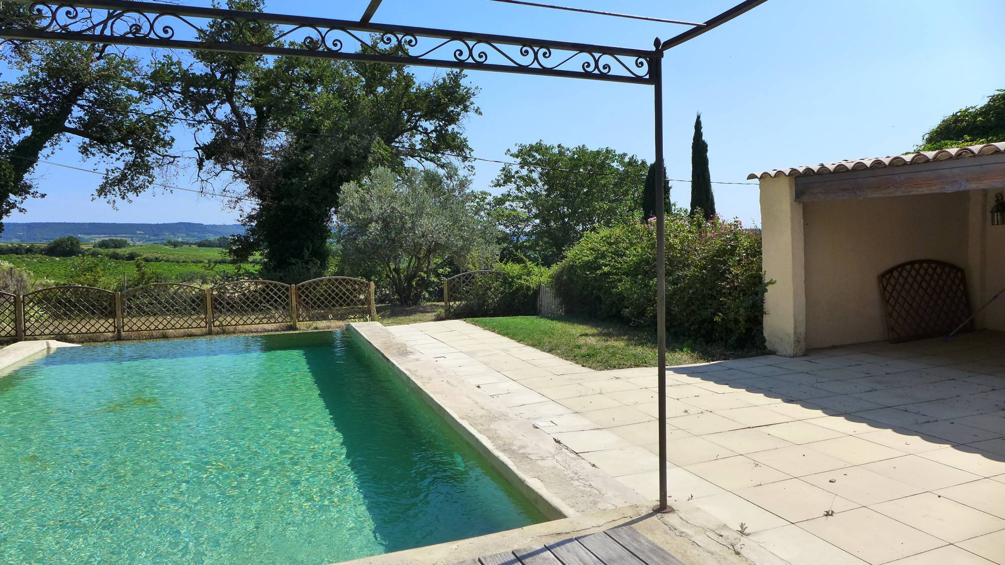 Visan Maison en Pierre vendue Par l'agence Christine Miranda Immobilier 