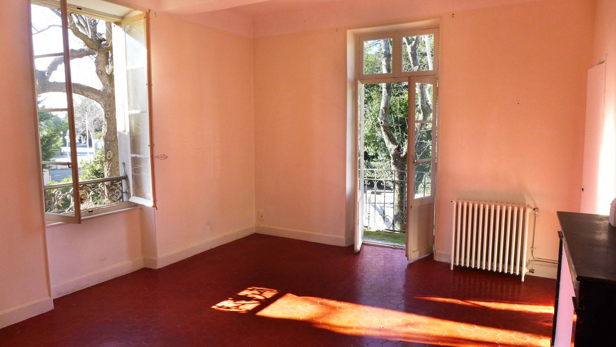 Sainte Cécile les Vignes , Maison de maître  VENDUE  par Christine MIRANDA Immobilier