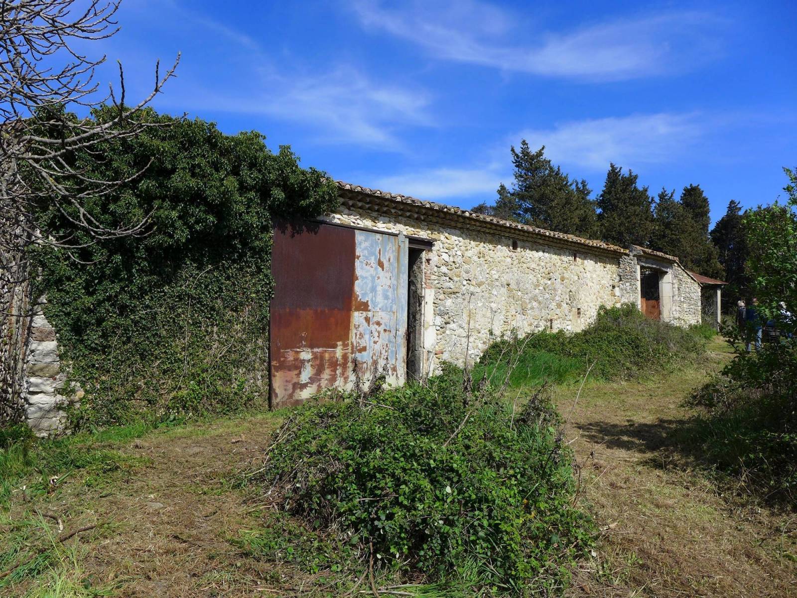 Mas à restaurer et ses dépendances VENDU PAR NOS SOINS Espeluche  