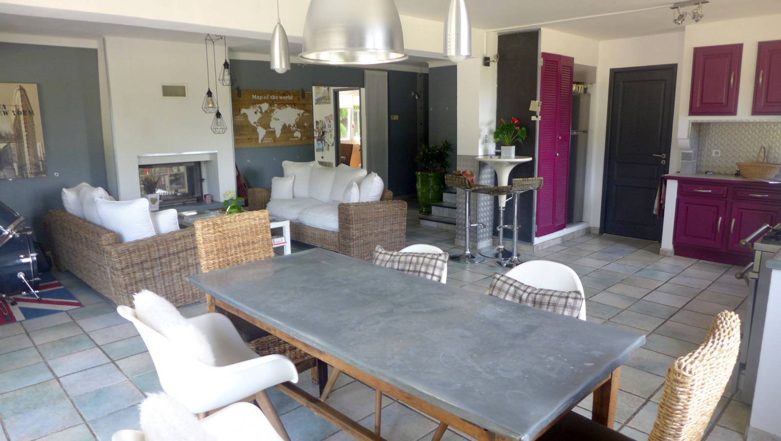 Secteur Grignan, villa des années 70 entièrement remise au goût du jour