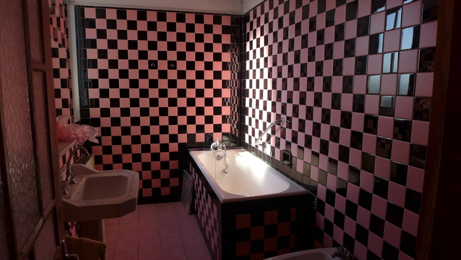 Proche Saint Paul Trois Châteaux Jolie maison début 1900