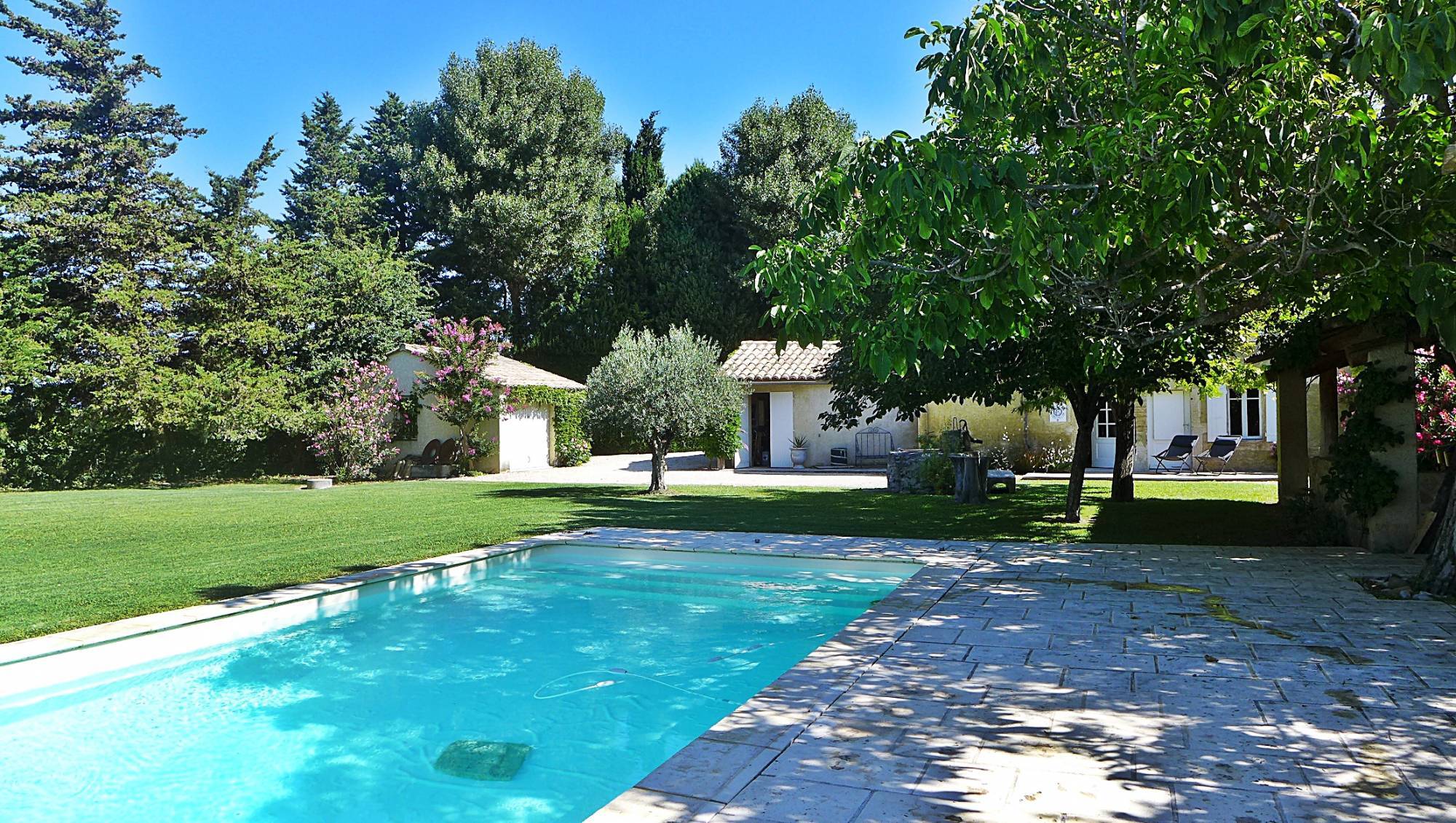 proche Grignan, jolie mas en campagne..... Grignan  - Ref : 4012 - 550 000 €