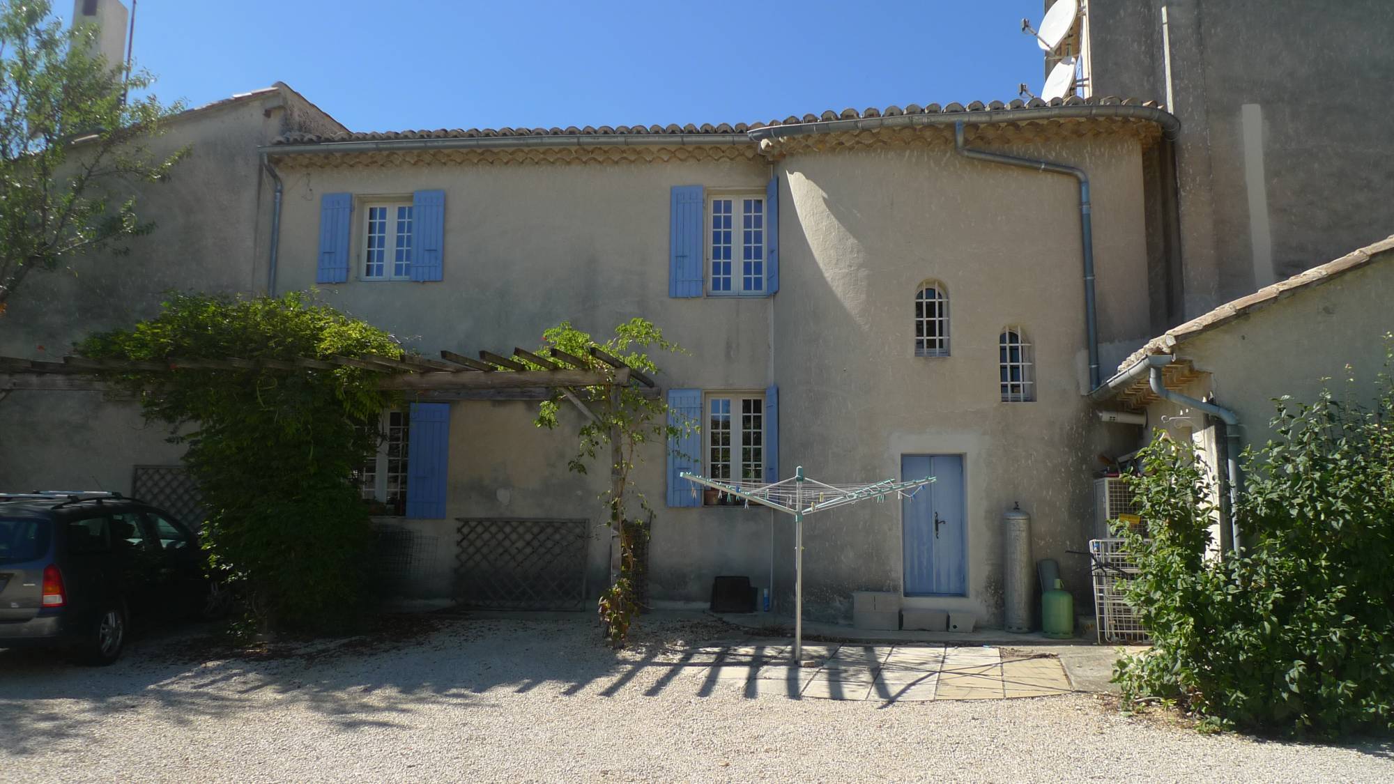 Maison de village , Un parc au coeur du village  VENDUE PAR NOS SOINS