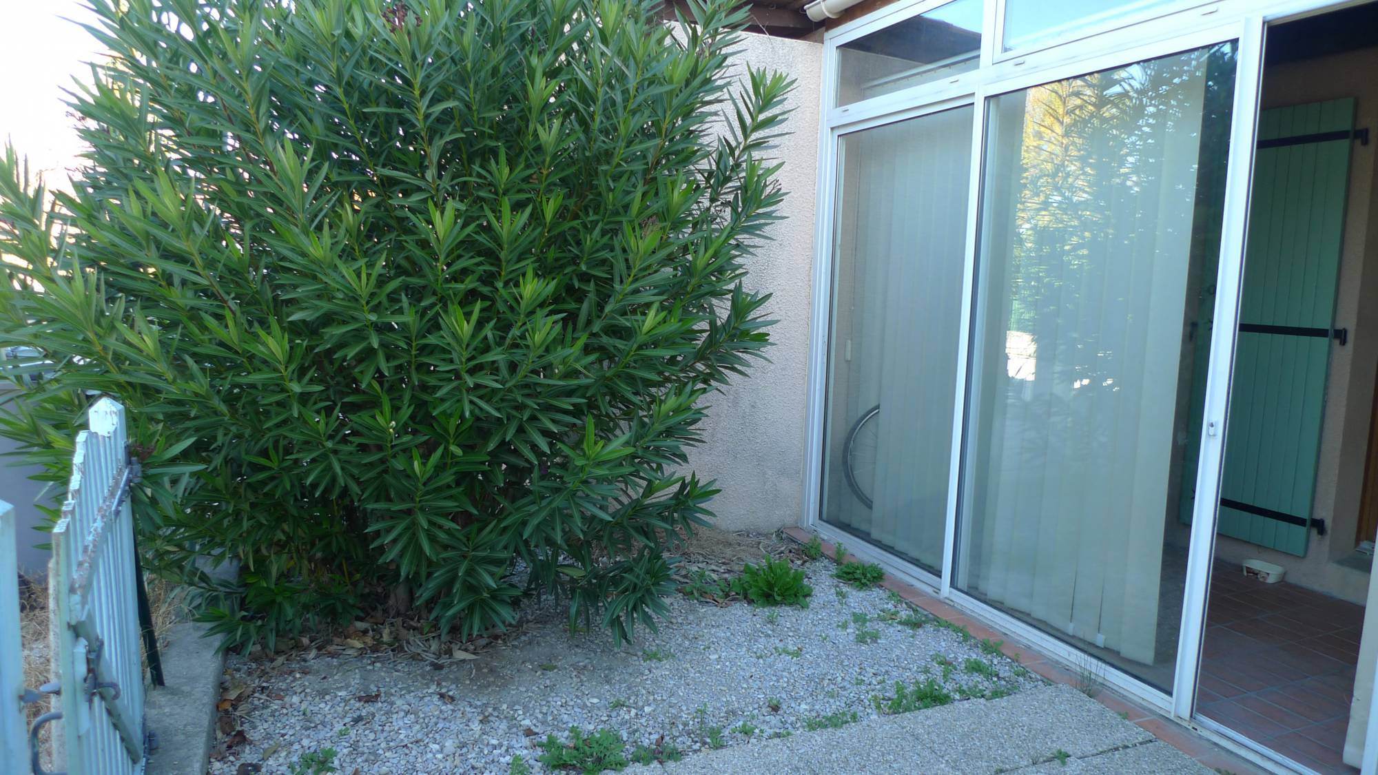 petite villa mitoyenne, Saint Paul Trois Châteaux, VENDUE PAR NOS SOINS