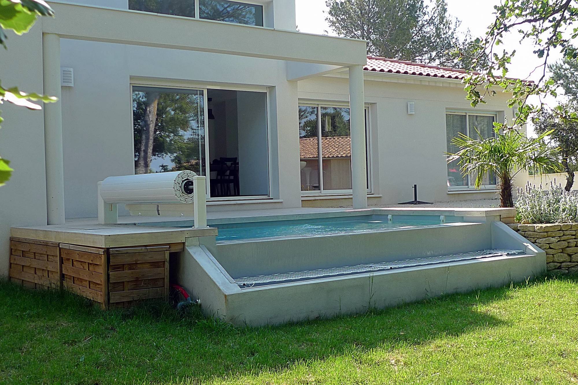 Villa contemporaine à vendre à Suze la Rousse   - VENDUE PAR CHRISTINE MIRANDA IMMOBILIER