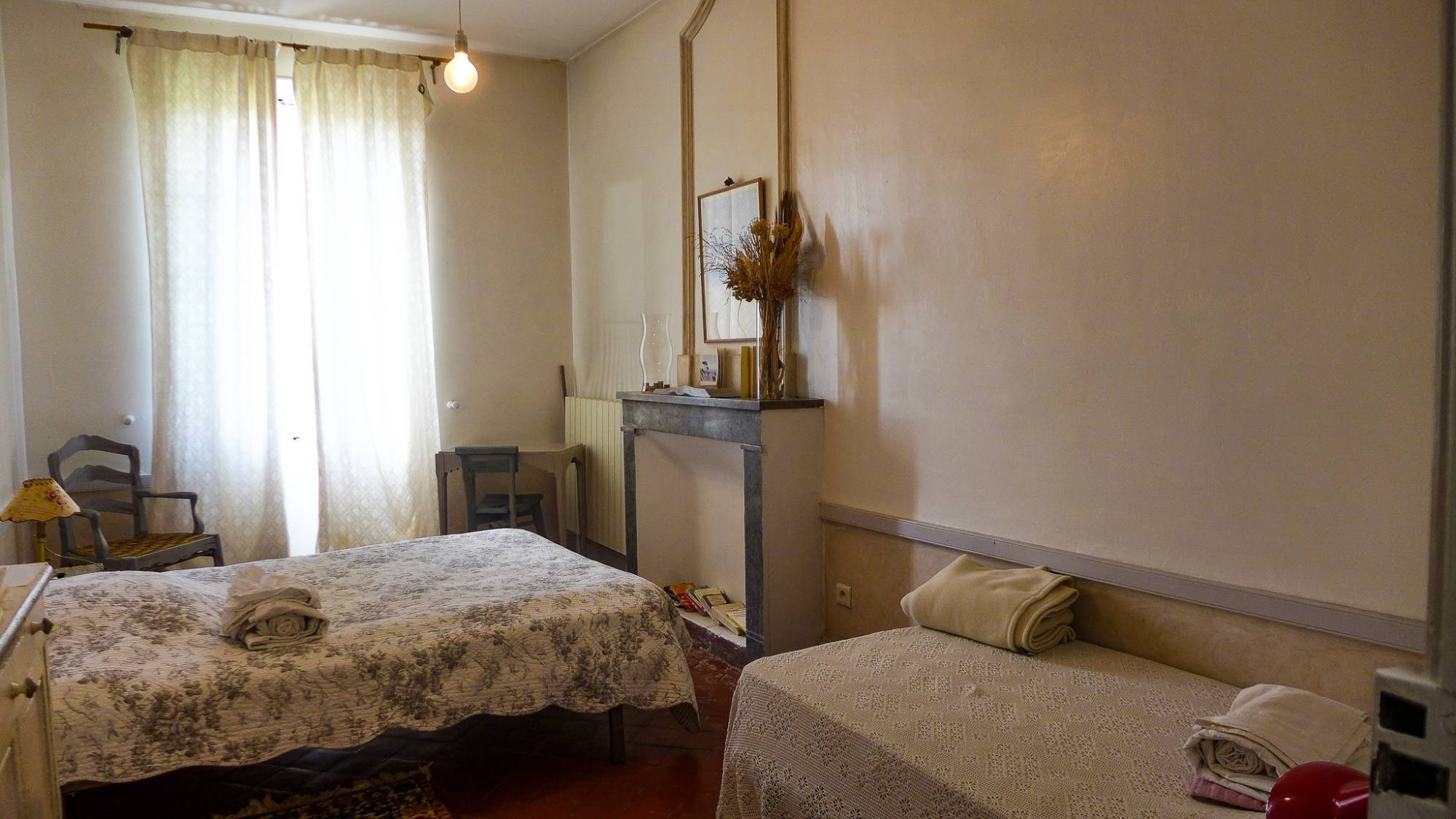 Au coeur d'un village du Haut  Vaucluse.....A vendre Hôtel particulier