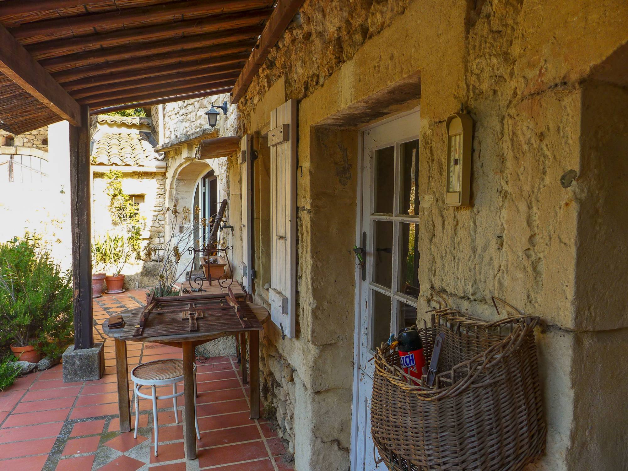 Jolie bergerie avec cour intérieure VENDUE PAR Christine MIRANDA Immobilier Grignan  