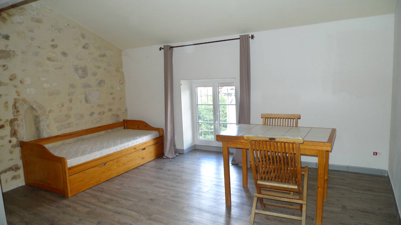 Maison de village Saint Paul 3 Châteaux beaucoup de charme