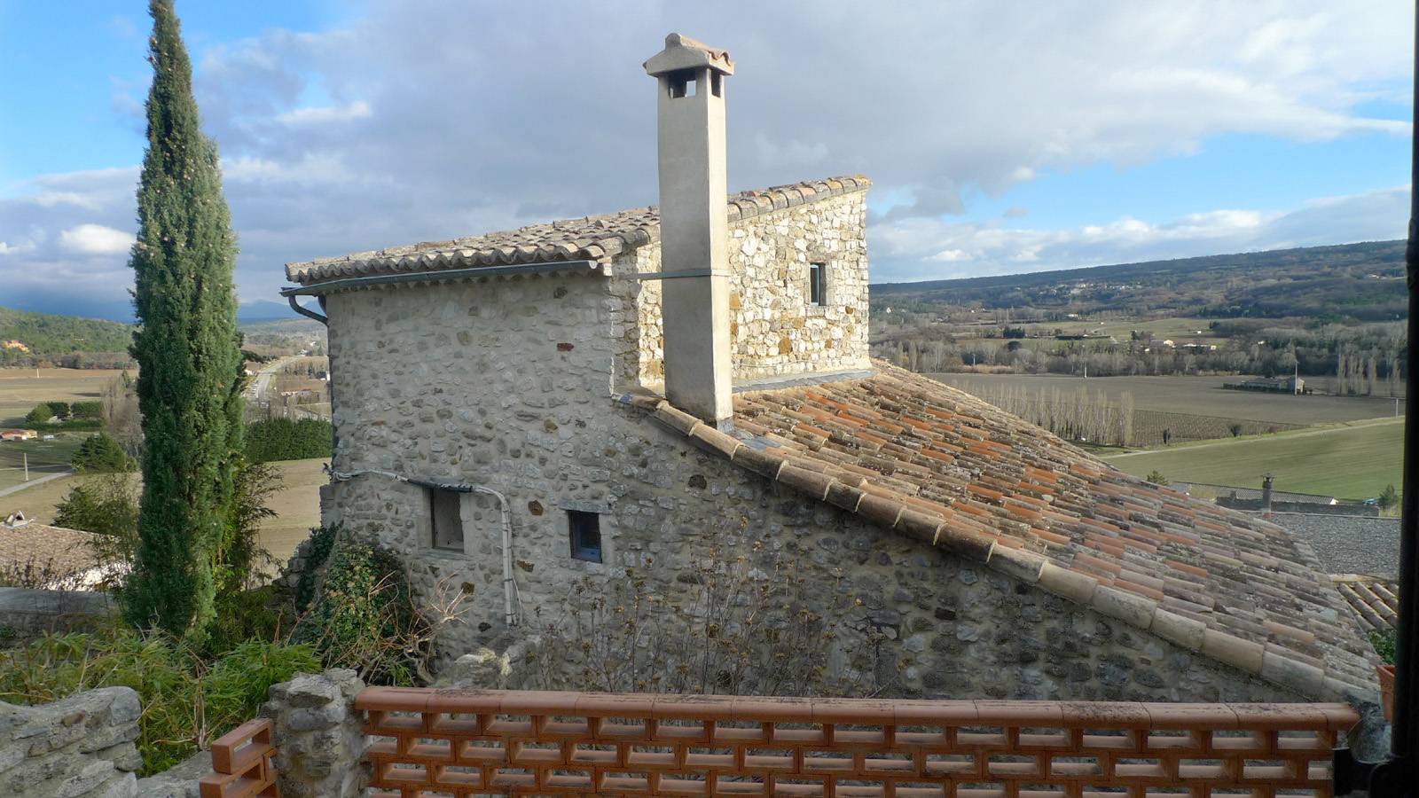 Maison de village proche Grignan