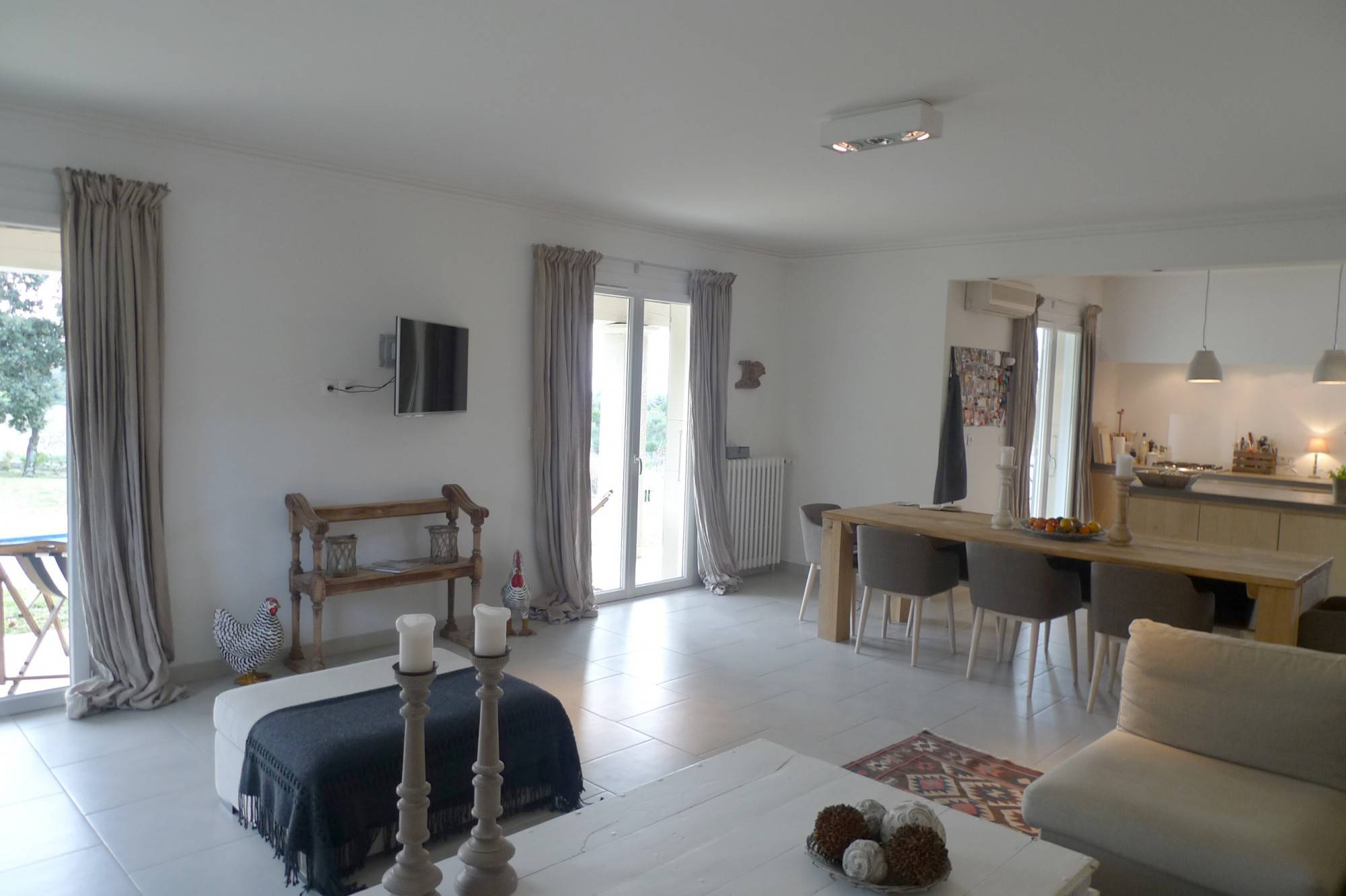  Villa de caractère à vendre à la Garde Adhémar VENDUE PAR Miranda Immobilier 