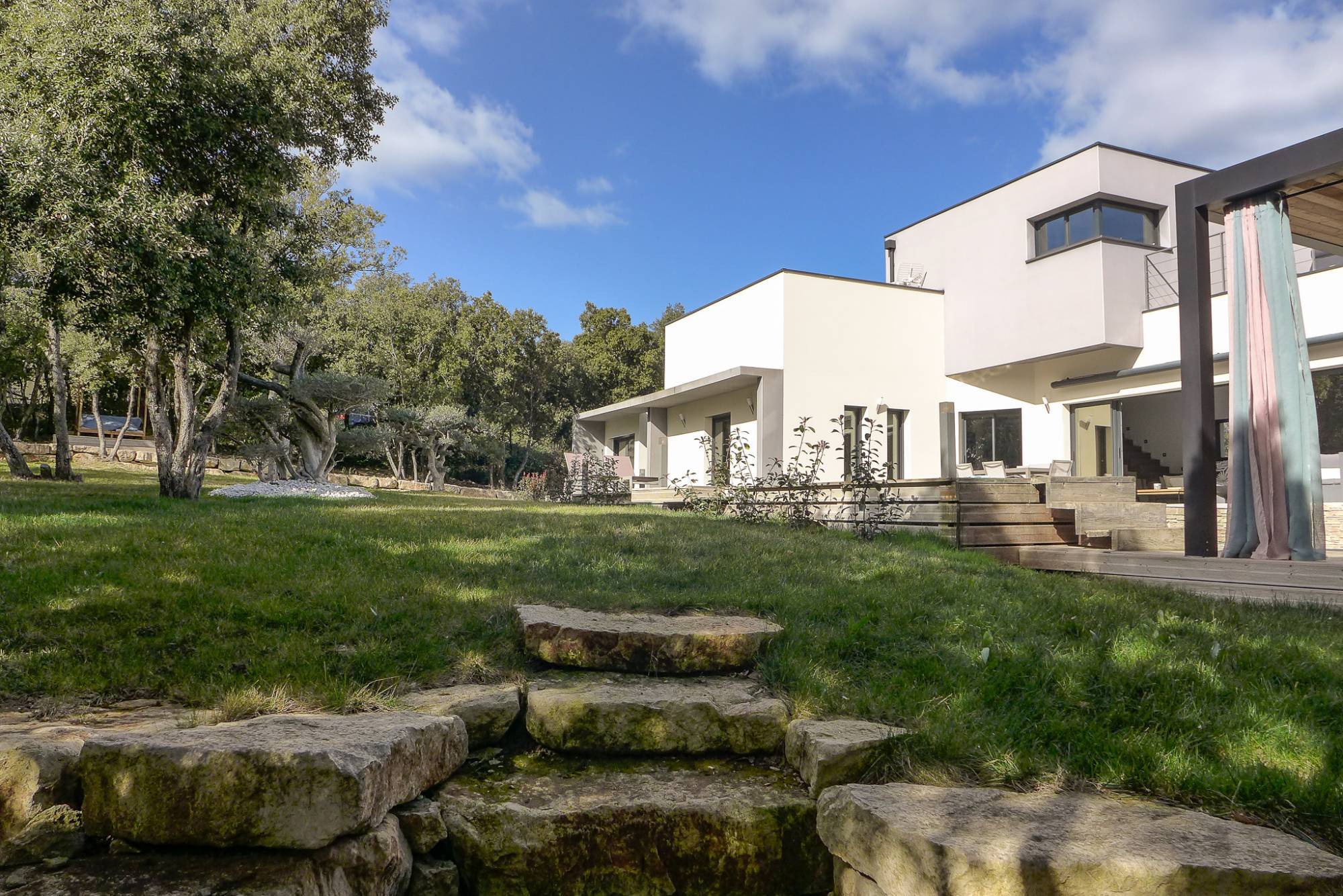 maison contemporaine à vendre en ardèche 