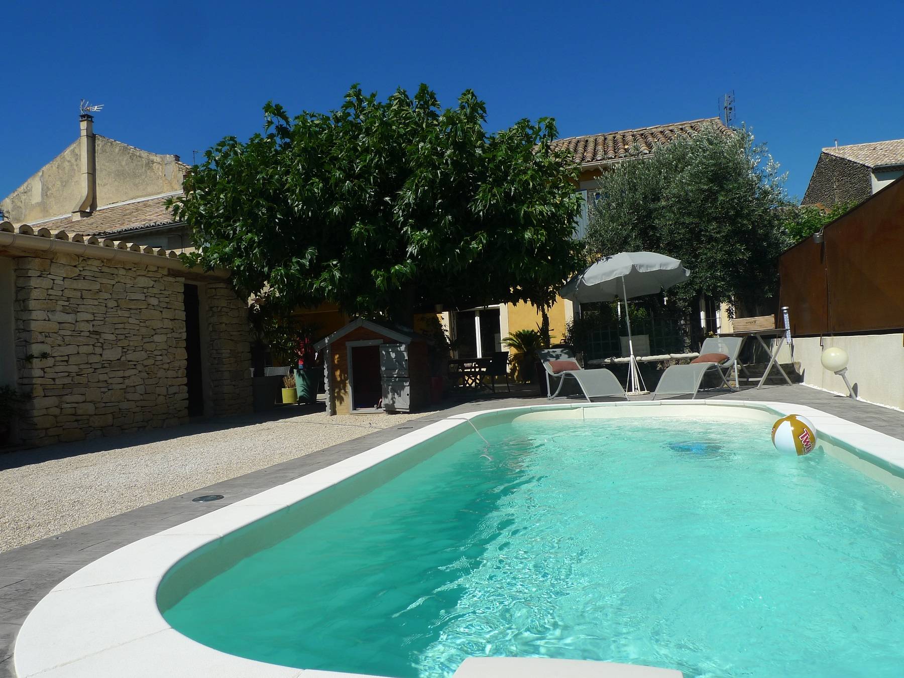 Maison restaurée en pierres suze la rousse VENDUE PAR MIRANDA IMMOBILIER