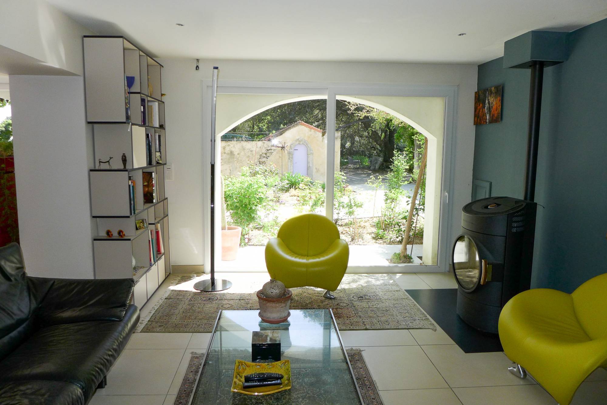 A vendre, Mas restauré de 220m² et ses dépendances, proche Pierrelatte  