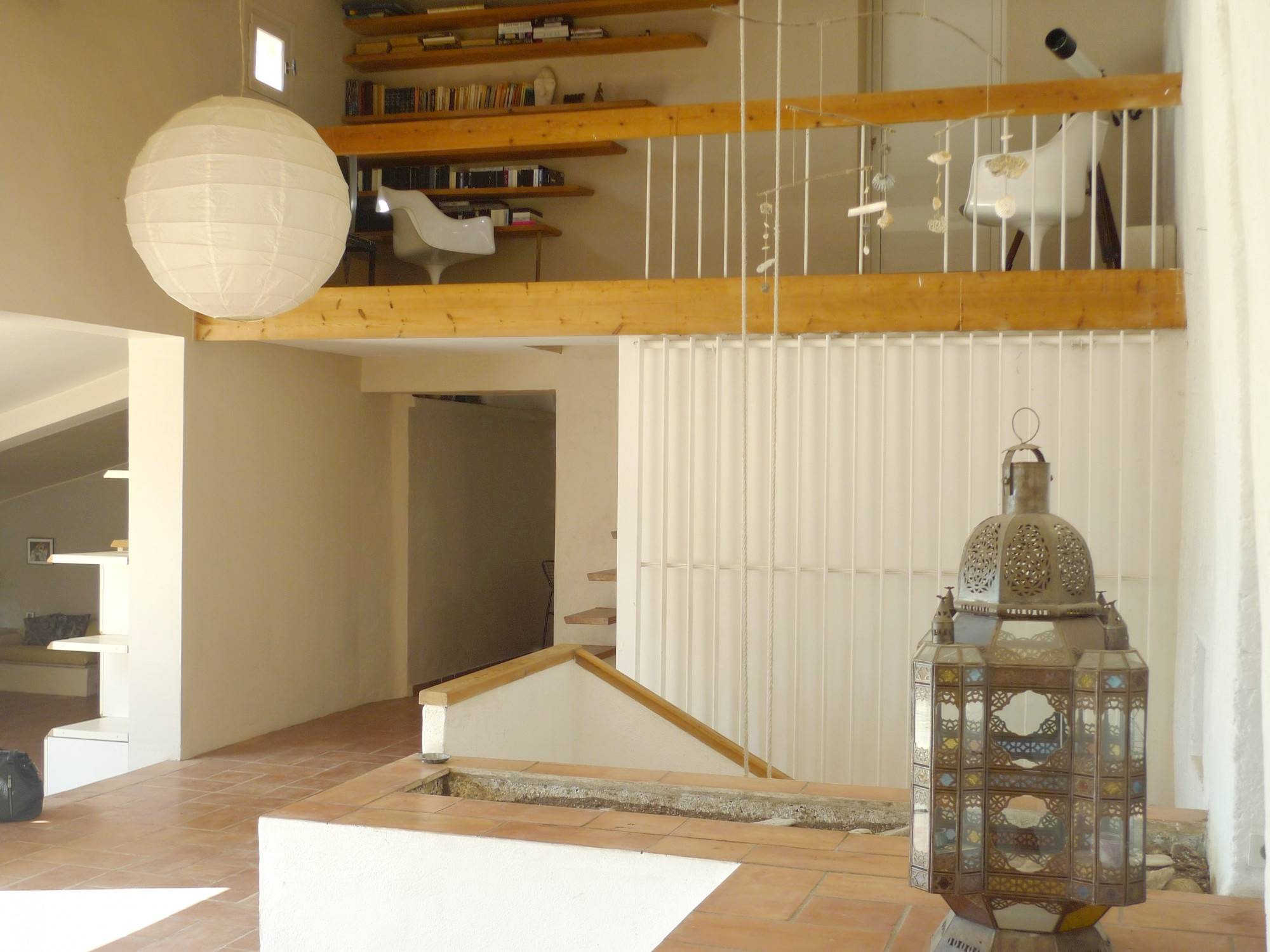 Maison de village pleine de charme avec vue dégagée sur la campagne environnante Villedieu