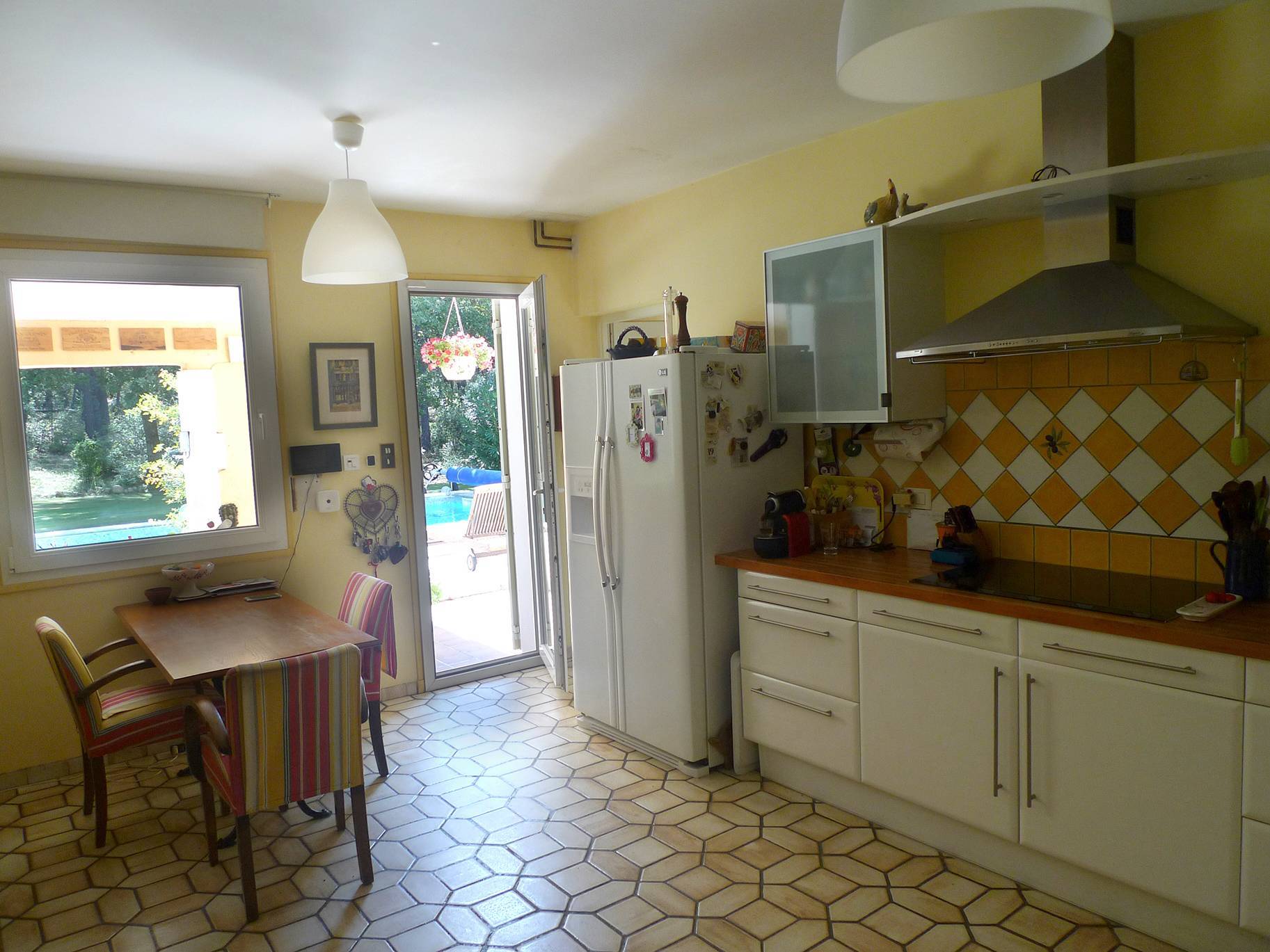 Villa cossue située dans bel environnement A proximité de Saint Paul 3 Châteaux