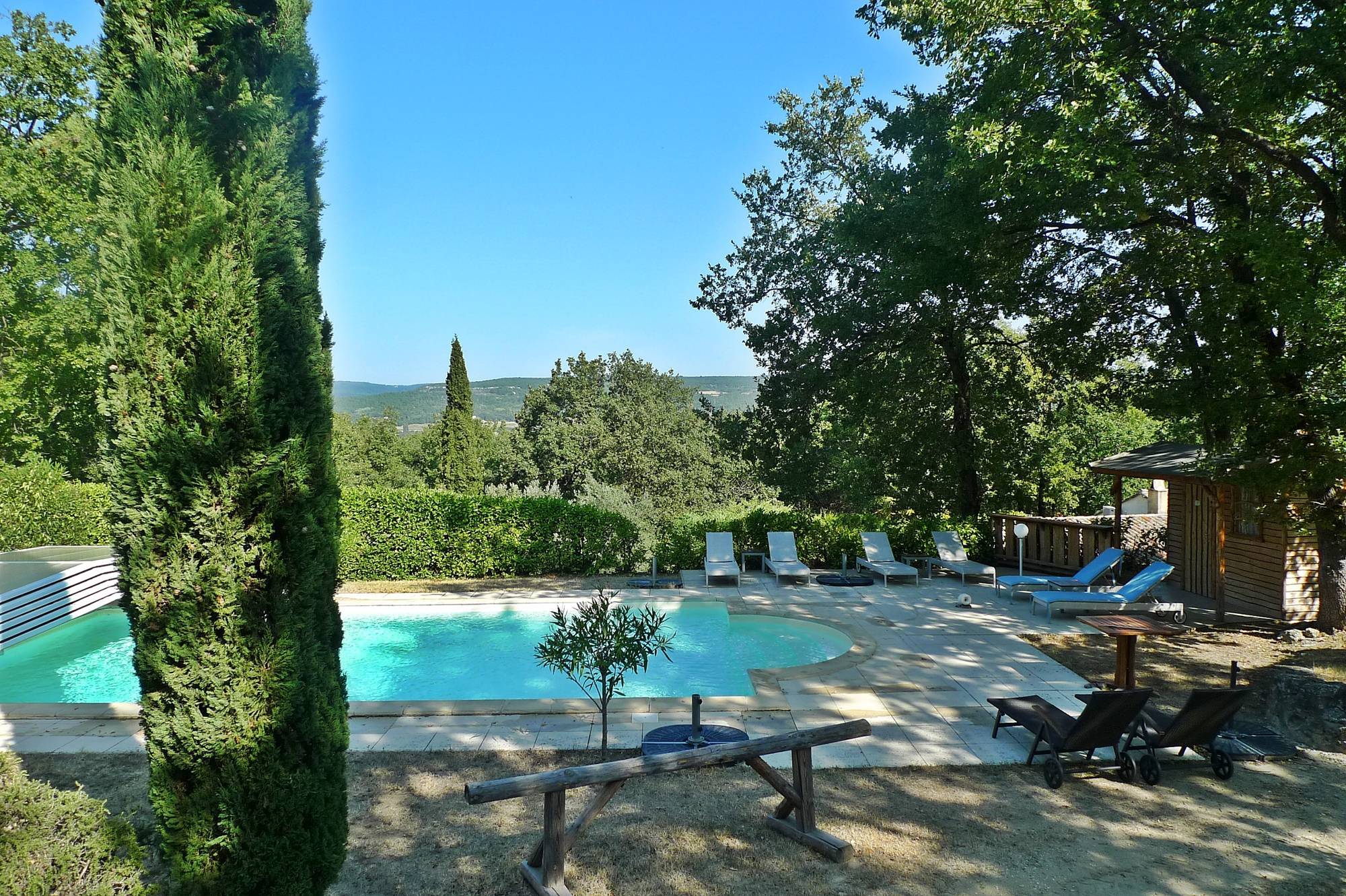 A Vendre- Mas avec chambres d hôtes  - Secteur Grignan