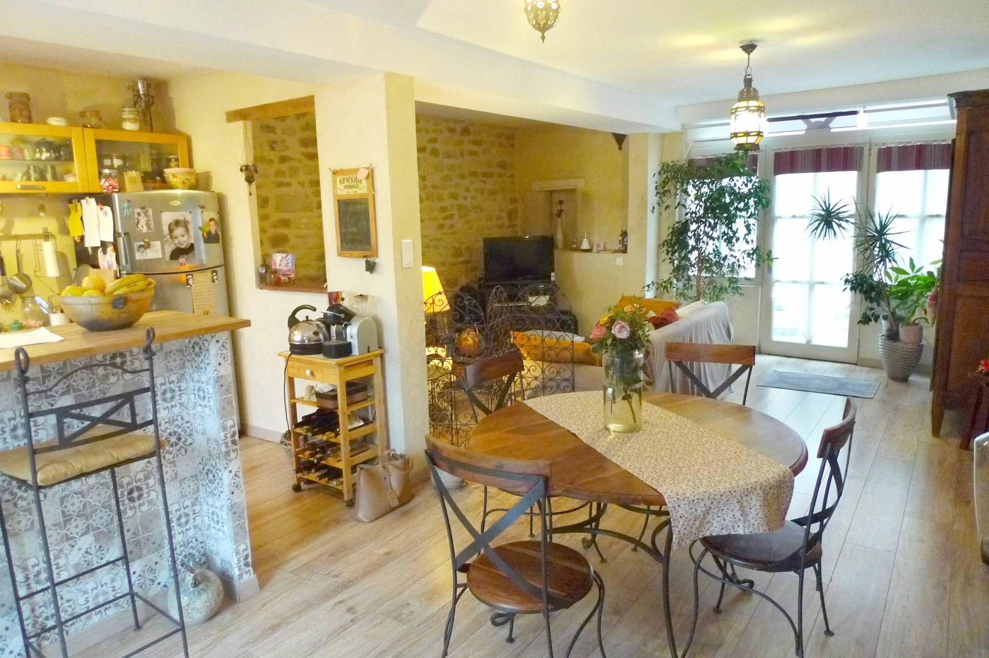 Maison de village A 10mn de Grignan proche commodités -VENDU PAR NOS SOINS