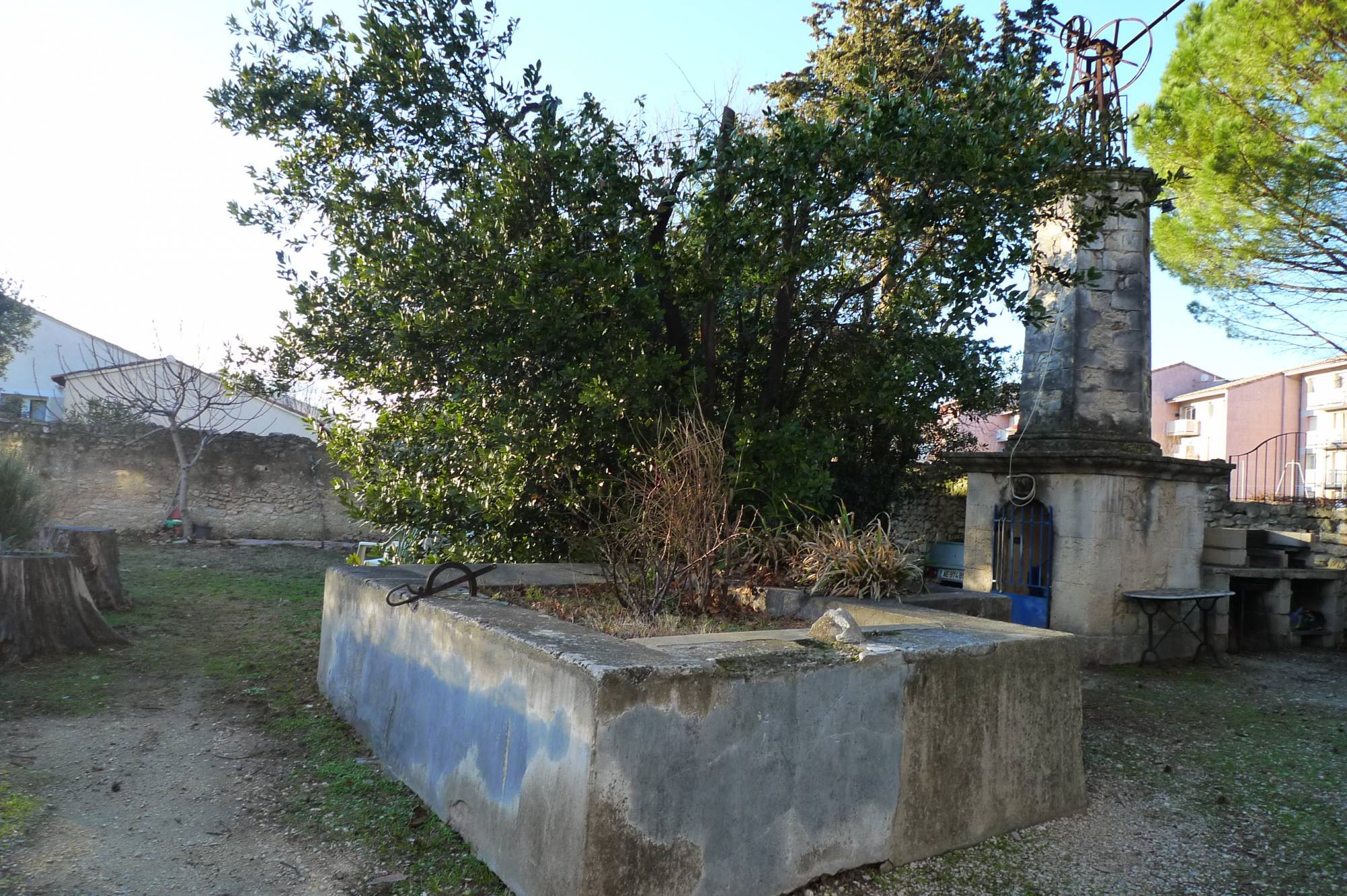 Dans résidence sécurisée avec piscine, appartement très bien entretenu