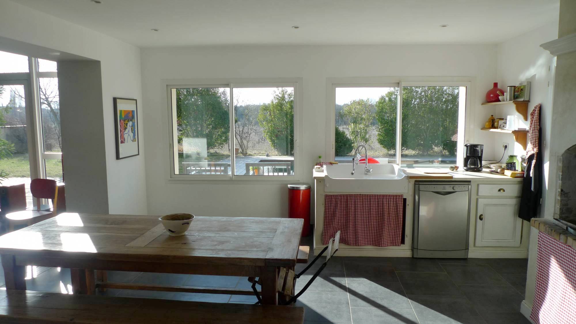 SOUS COMPROMIS, ... dans un style contemporain 