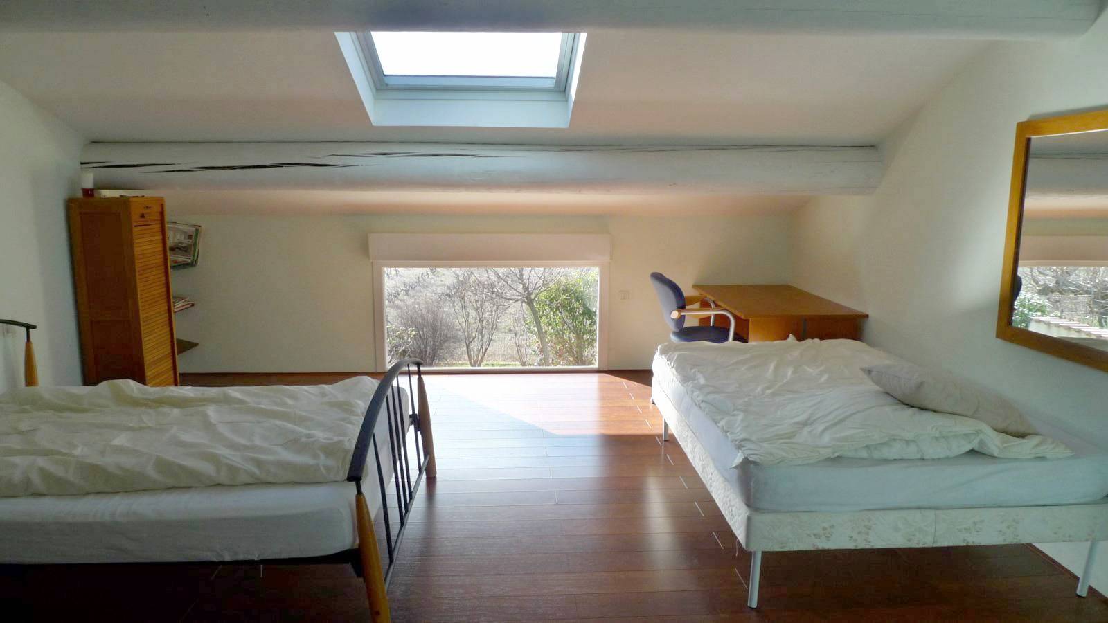 SOUS COMPROMIS, ... dans un style contemporain 