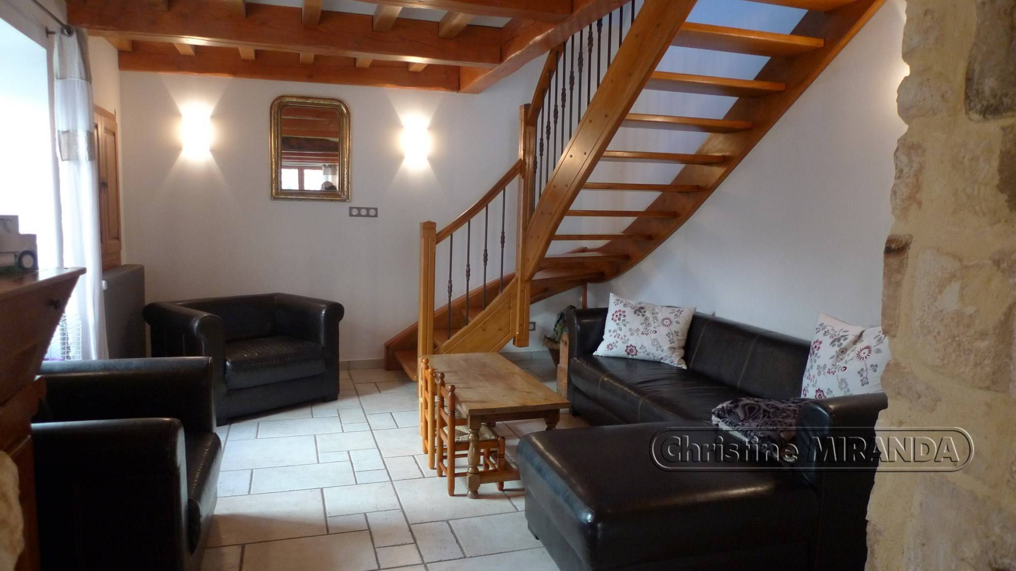 Maison de village avec terrasse