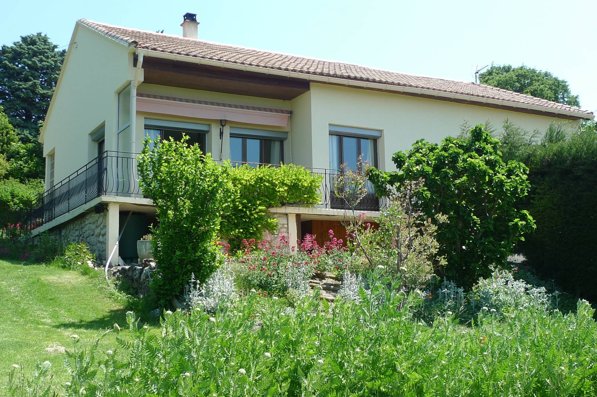 Maison avec vue dégagée