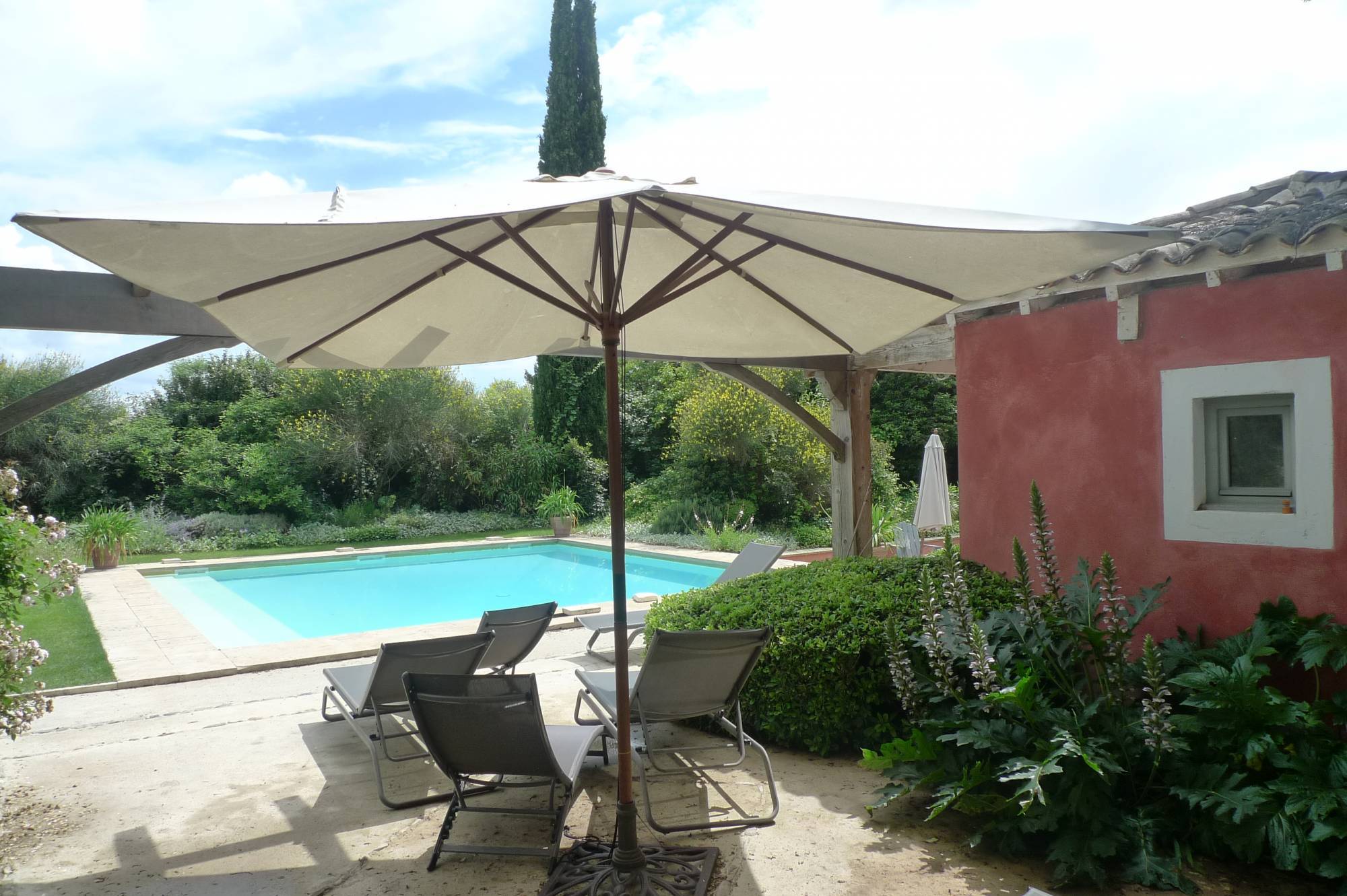 A VENDRE dans enclave des papes, FERME DU 18EME entièrement restaurée