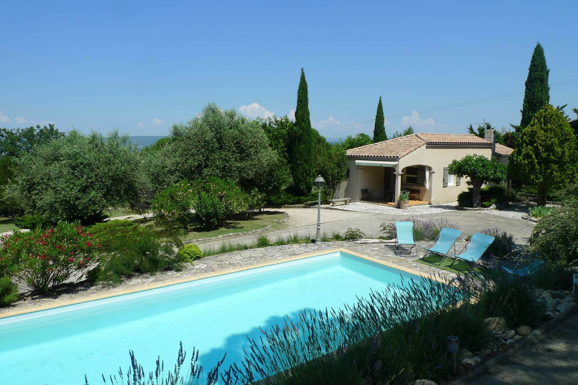 Villa de caractère en Drôme Provençale - la Garde Adhémar