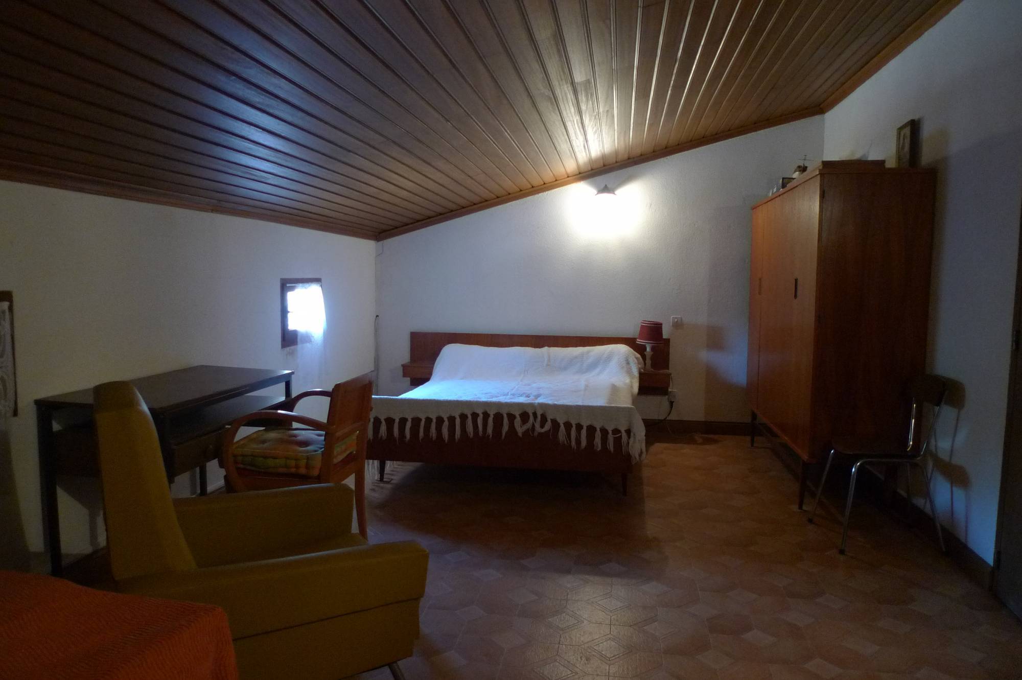 La Garde-Adhémar- Charmante villa avec piscine dans quartier calme