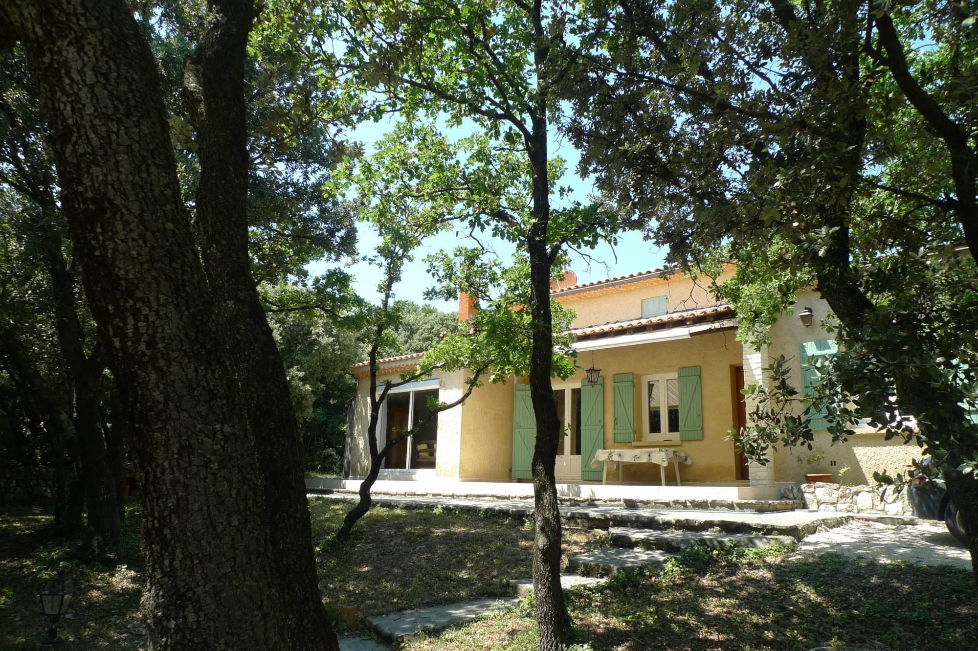 Dans l'un des plus beaux villages de la Drôme Provençale
