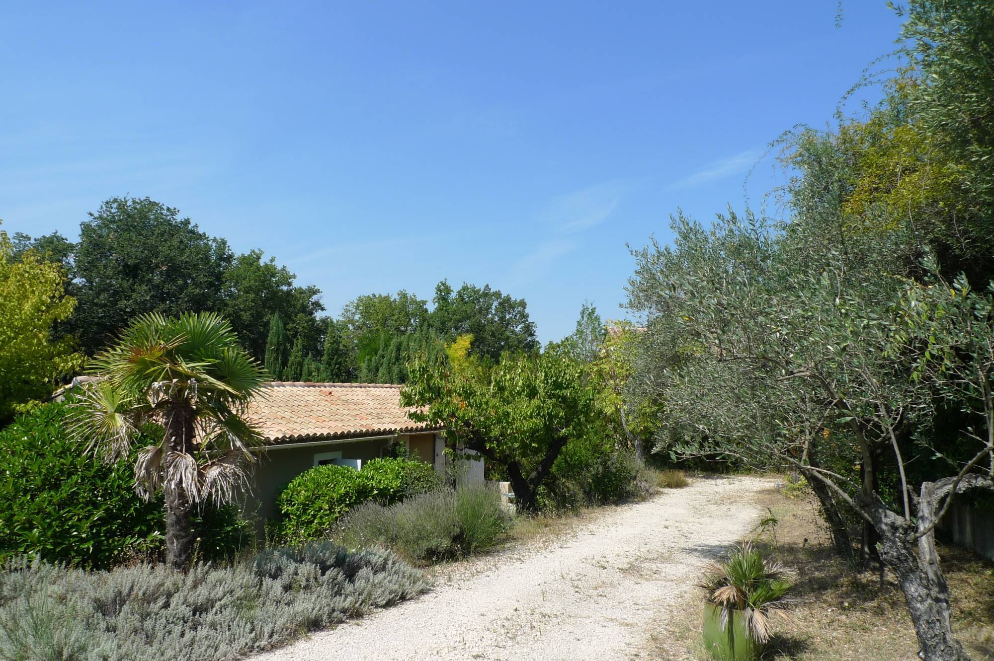  Villa de plain pied avec jardin  - à 10mn de Vaison la Romaine, 