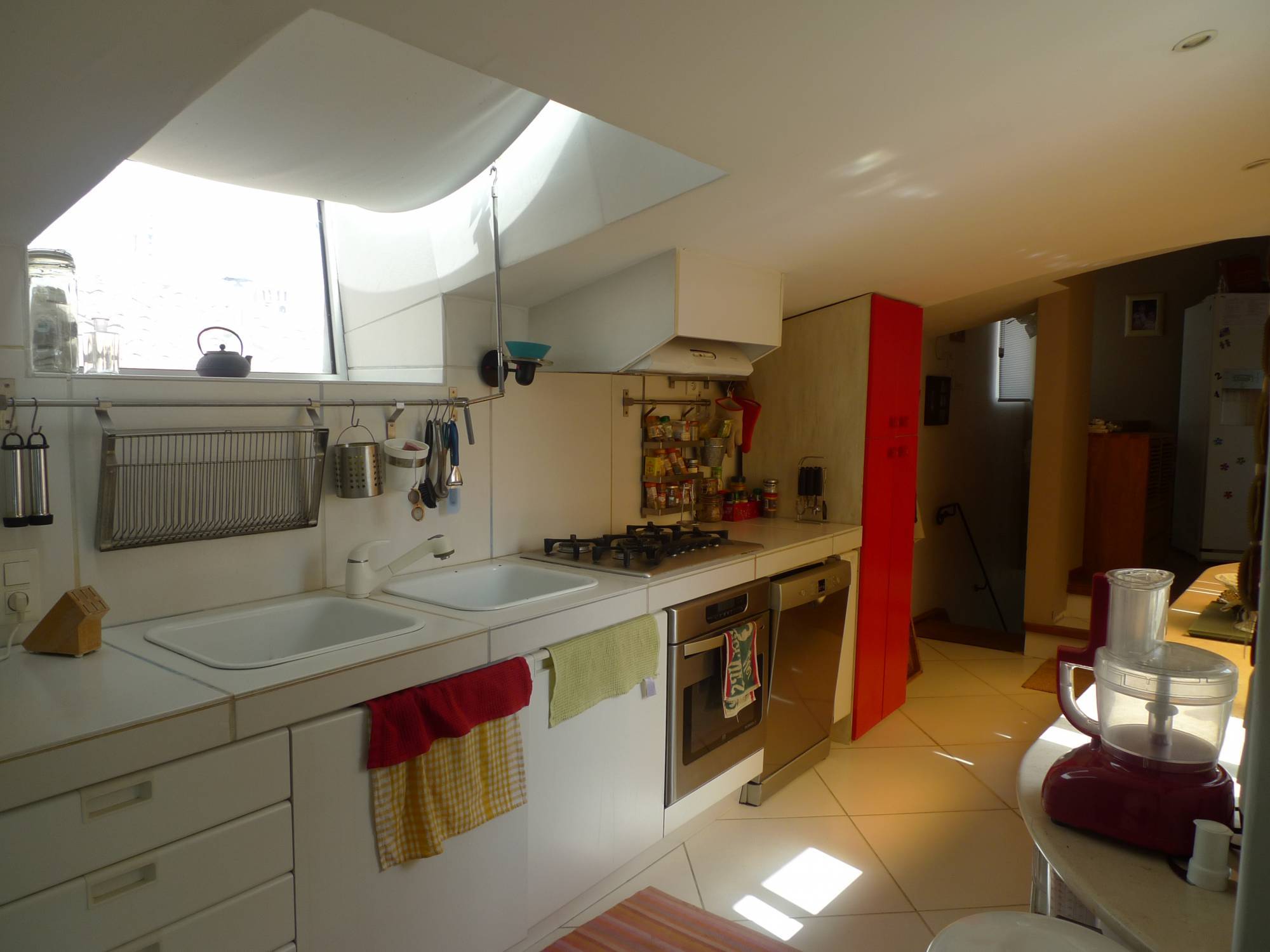 Appartement de caractère au centre ville avec terrasse sur les toits