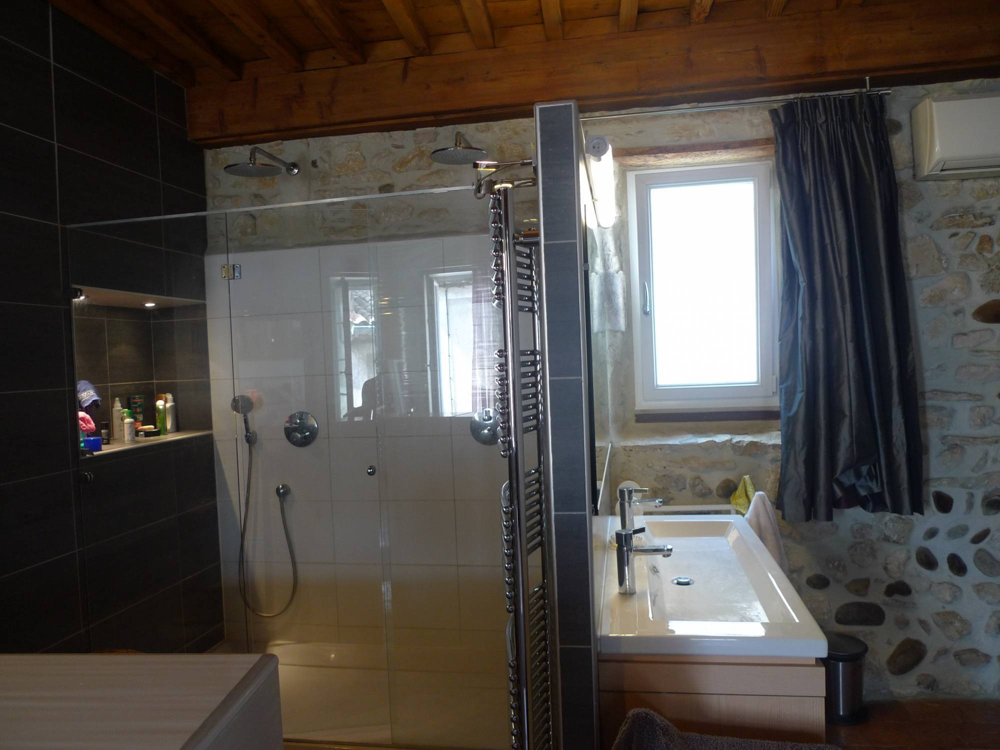 Beau duplex centre ville avec garage 