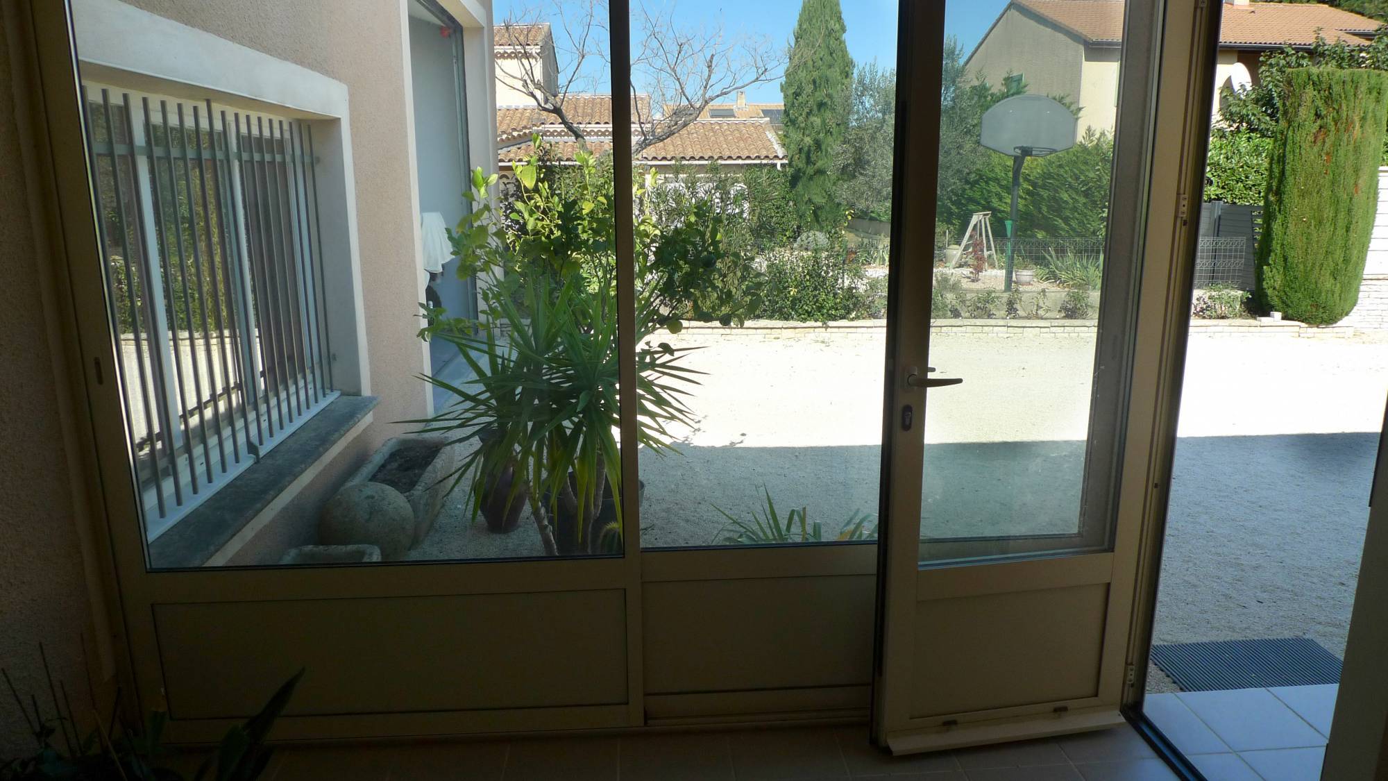 En parfait état, à 2mn du centre de Pierrelatte, VENDUE PAR MIRANDA IMMOBILIER