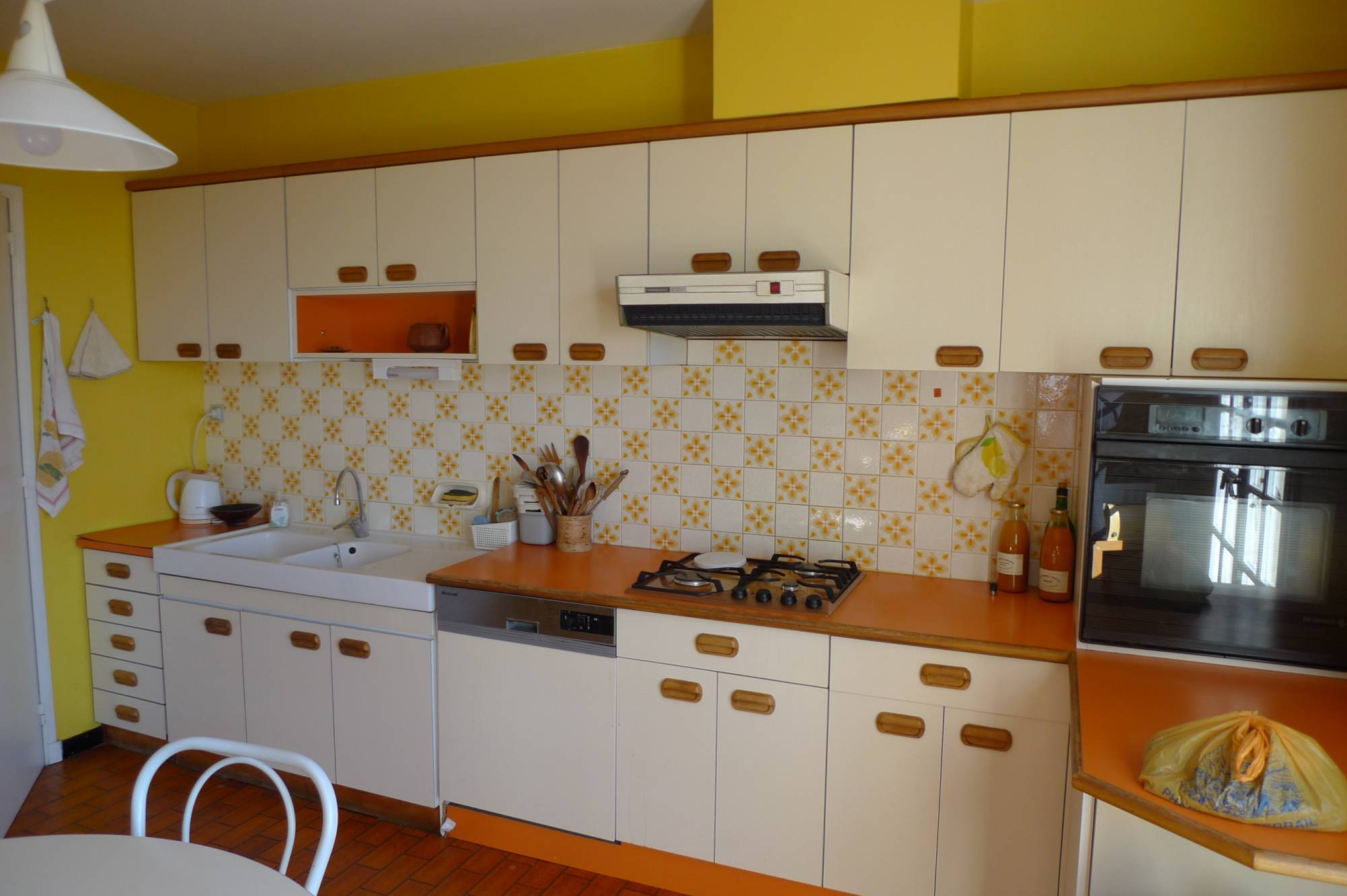 Villa à vendre  à proximité de St Paul 3 Châteaux, poss. de 2 logements