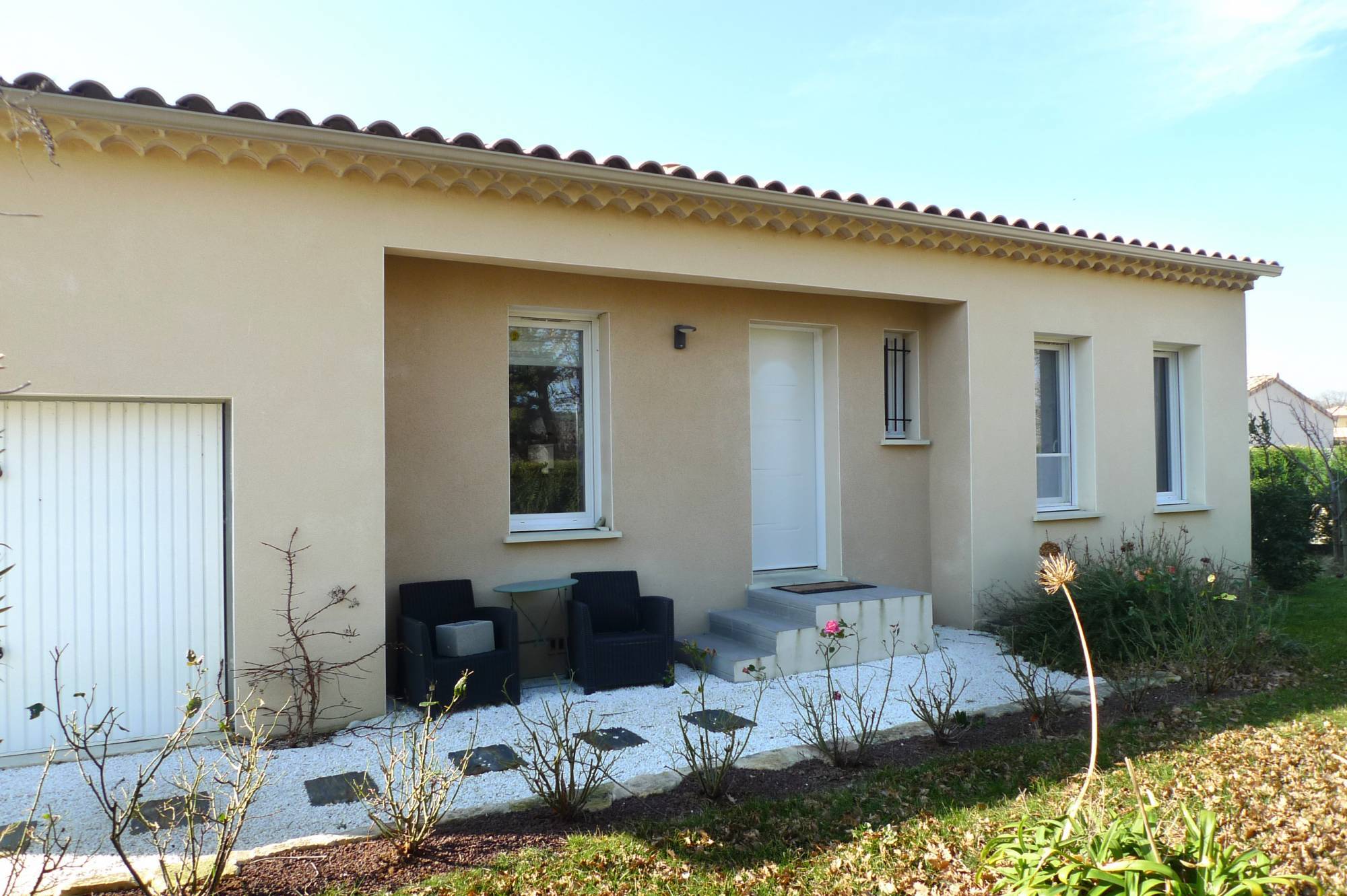 St Paul 3 Châteaux, Villa de plain pied, garage