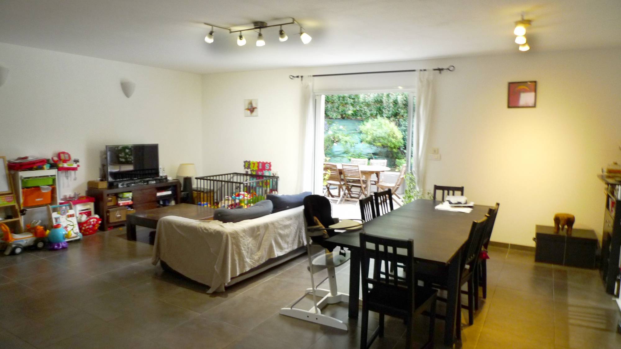 Proche du centre de St Paul 3 Châteaux, VENDUE PAR NOS SOINS