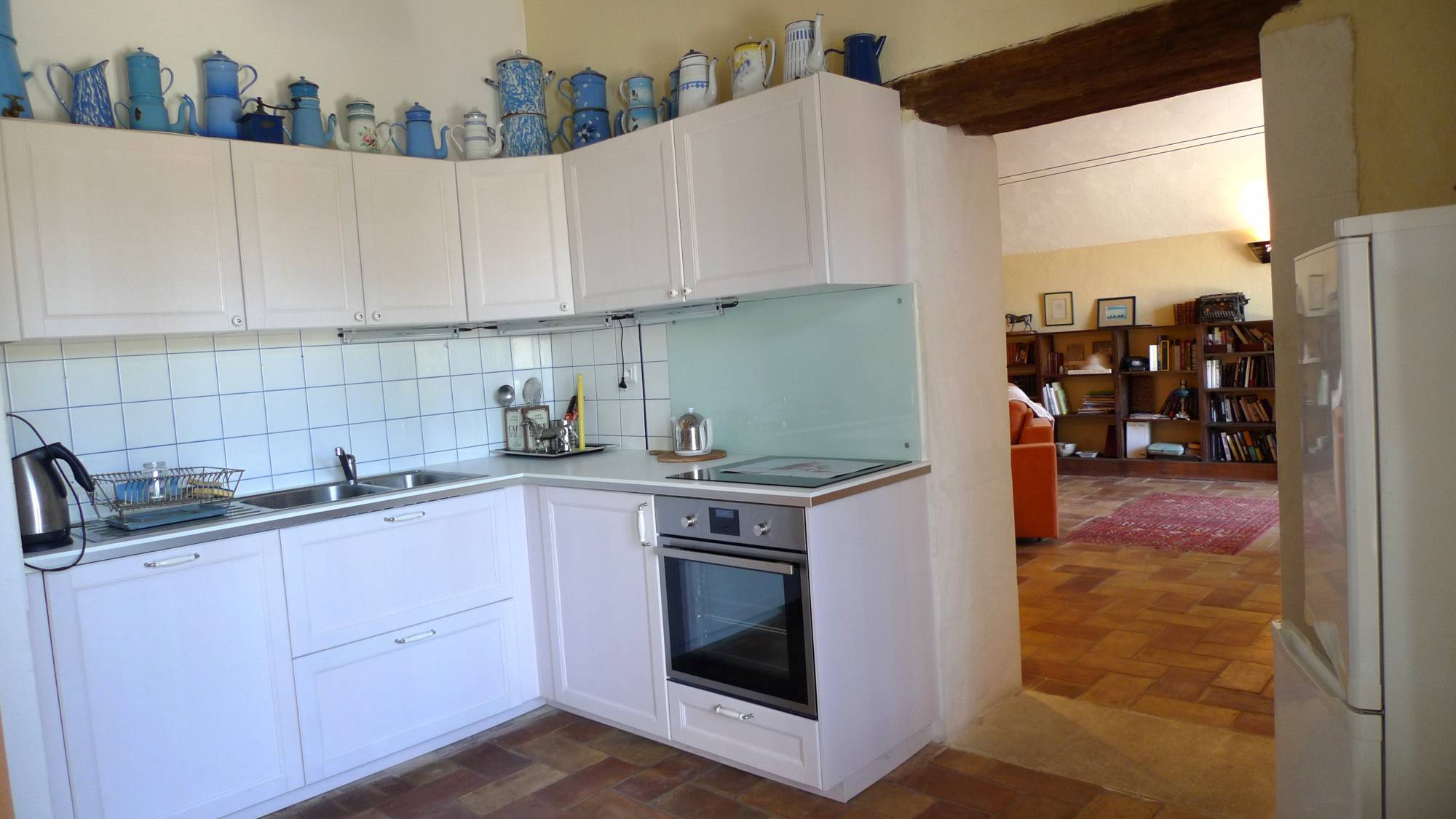 Dans copropriété de charme, VENDU par Christine Miranda Immobilier,  secteur Grignan