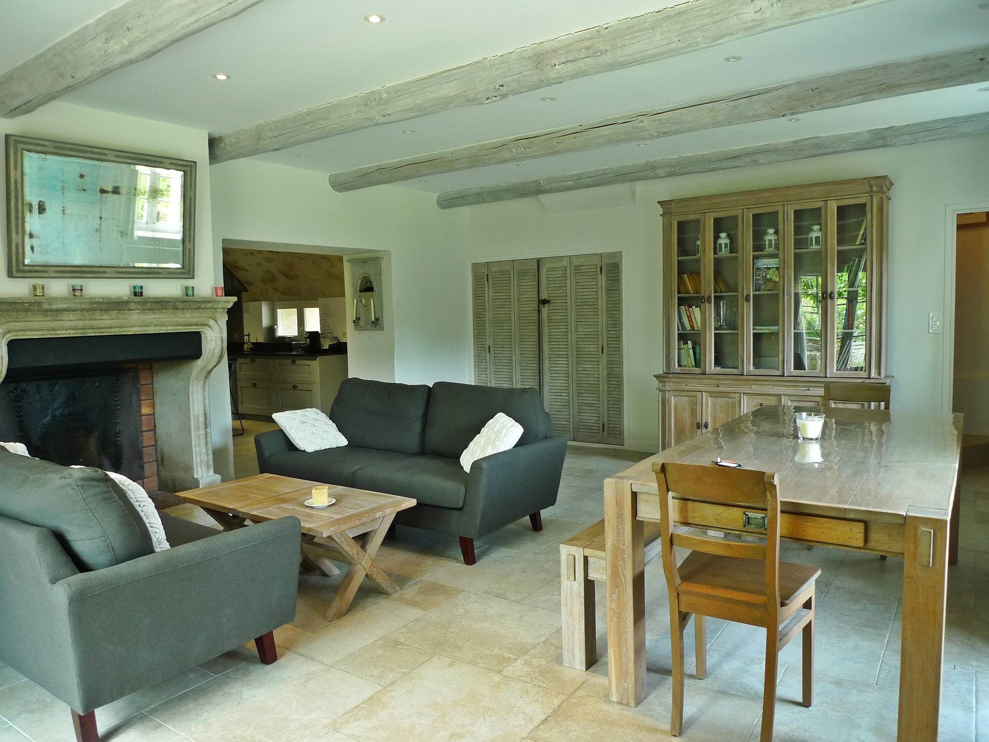 MAS PROVENCAL A ROUSSAS Restauré avec élégance , VENDU PAR MIRANDA IMMOBILIER