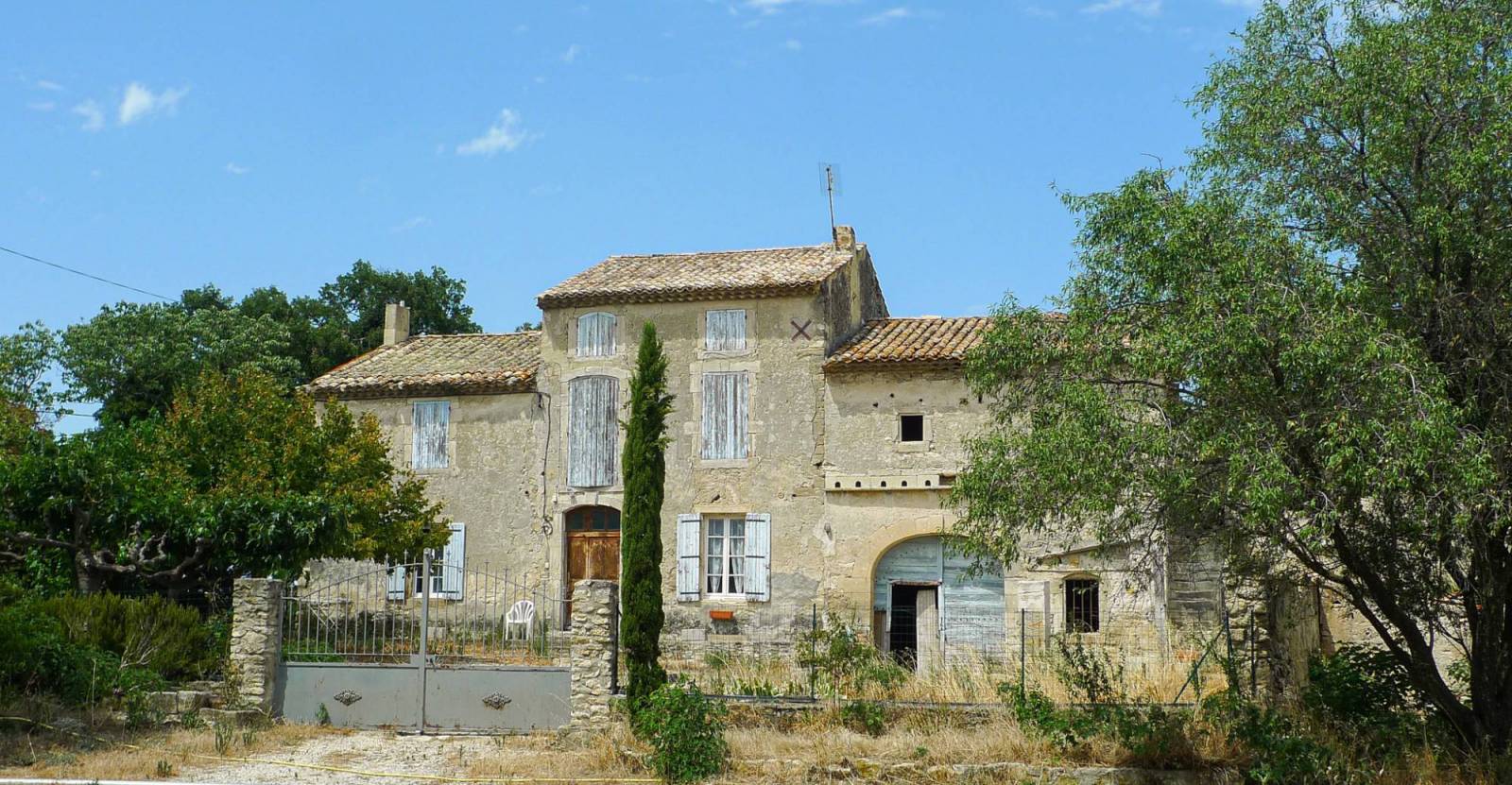Ferme Provençale à restaurer en drome Provencale 