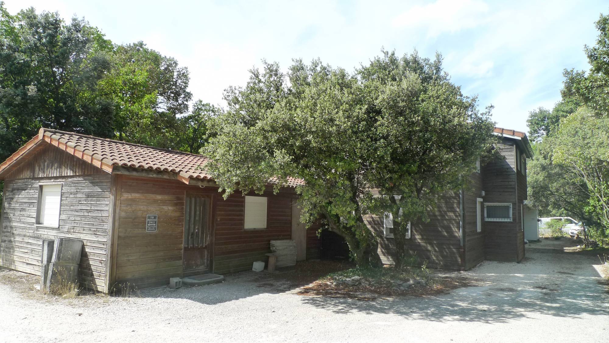 Proche de Grignan, très belle maison en bois 