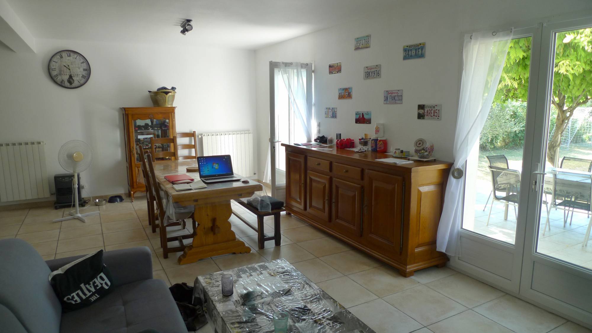 Dans résidence sécurisée, 4 chambres, piscine, proche centre de St Paul 3 Châteaux