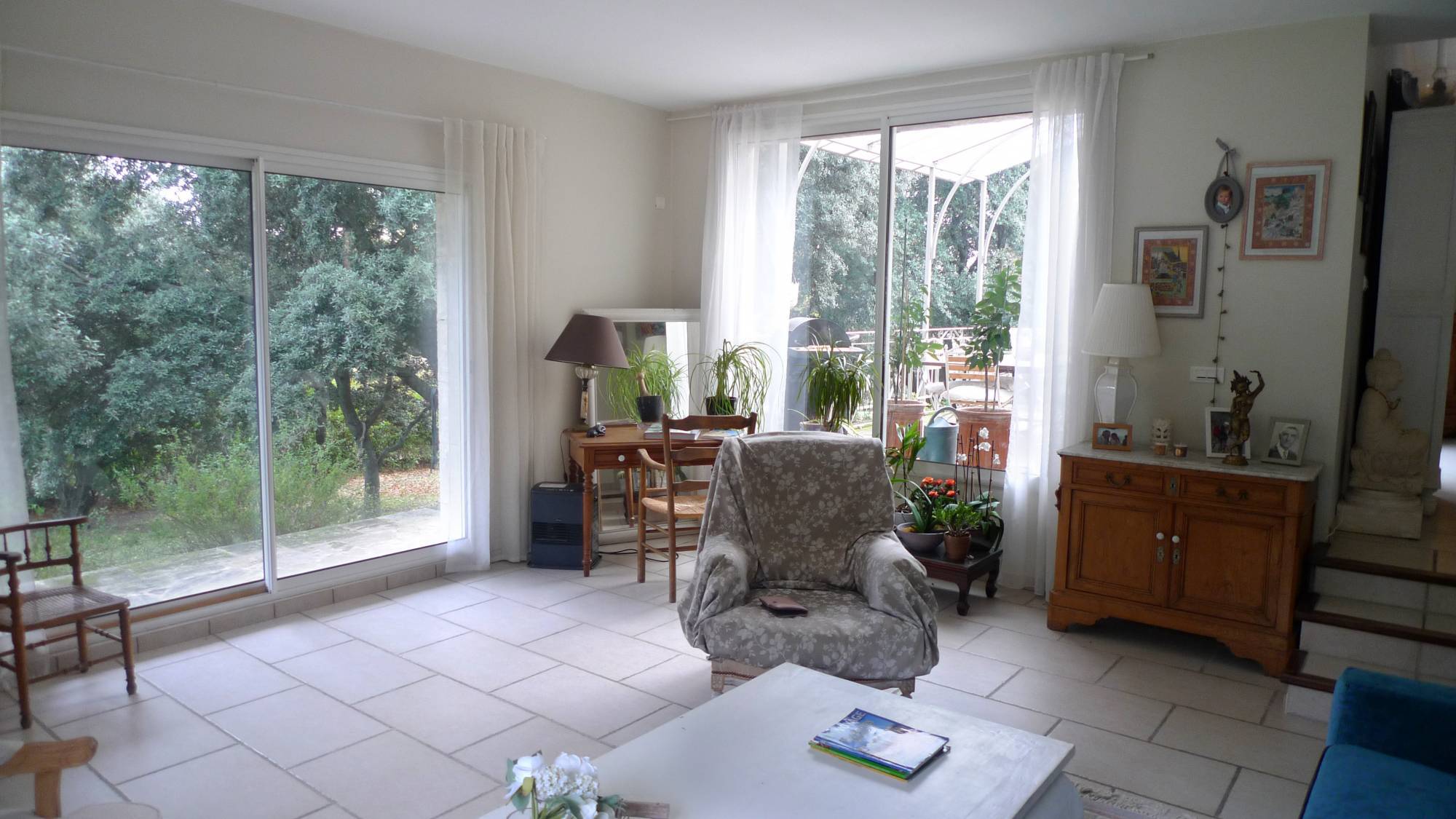 à proximité d'un charmant village 