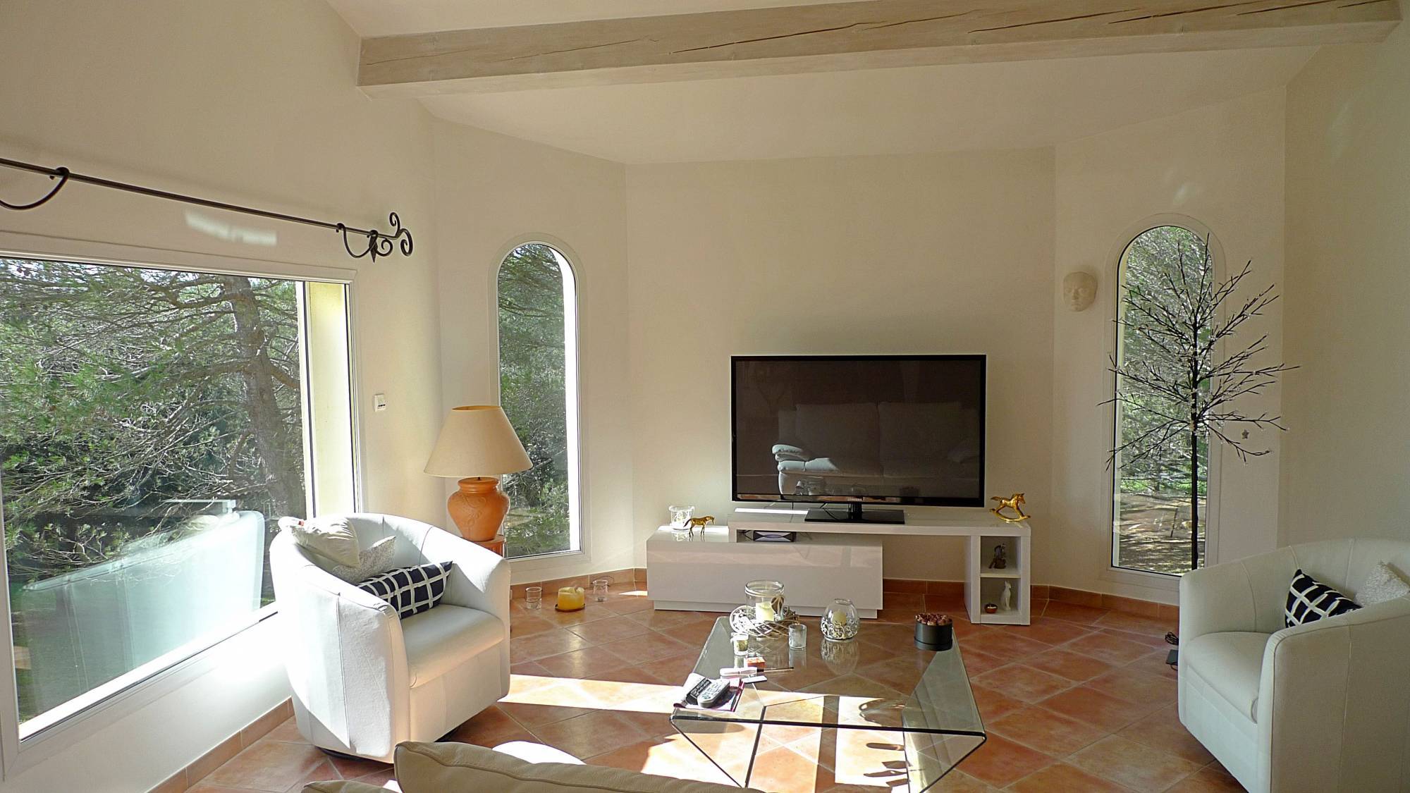 Villa  à vendre  vue imprenable proche de Ste Cecile les Vignes 