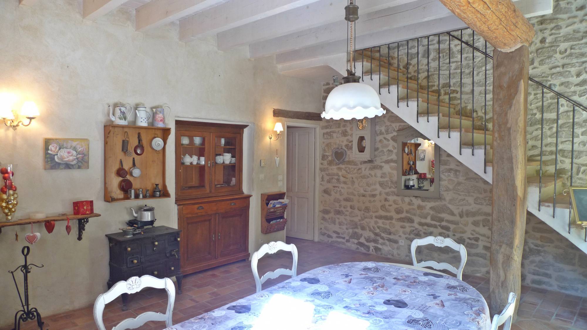 Mas Restauré, sur 1ha avec piscine COMPROMIS EN COURS