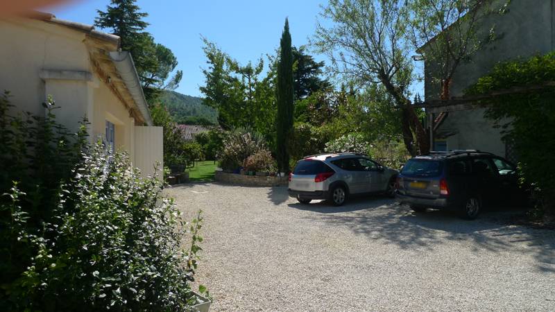 Maison de village , Un parc au coeur du village  VENDUE PAR NOS SOINS