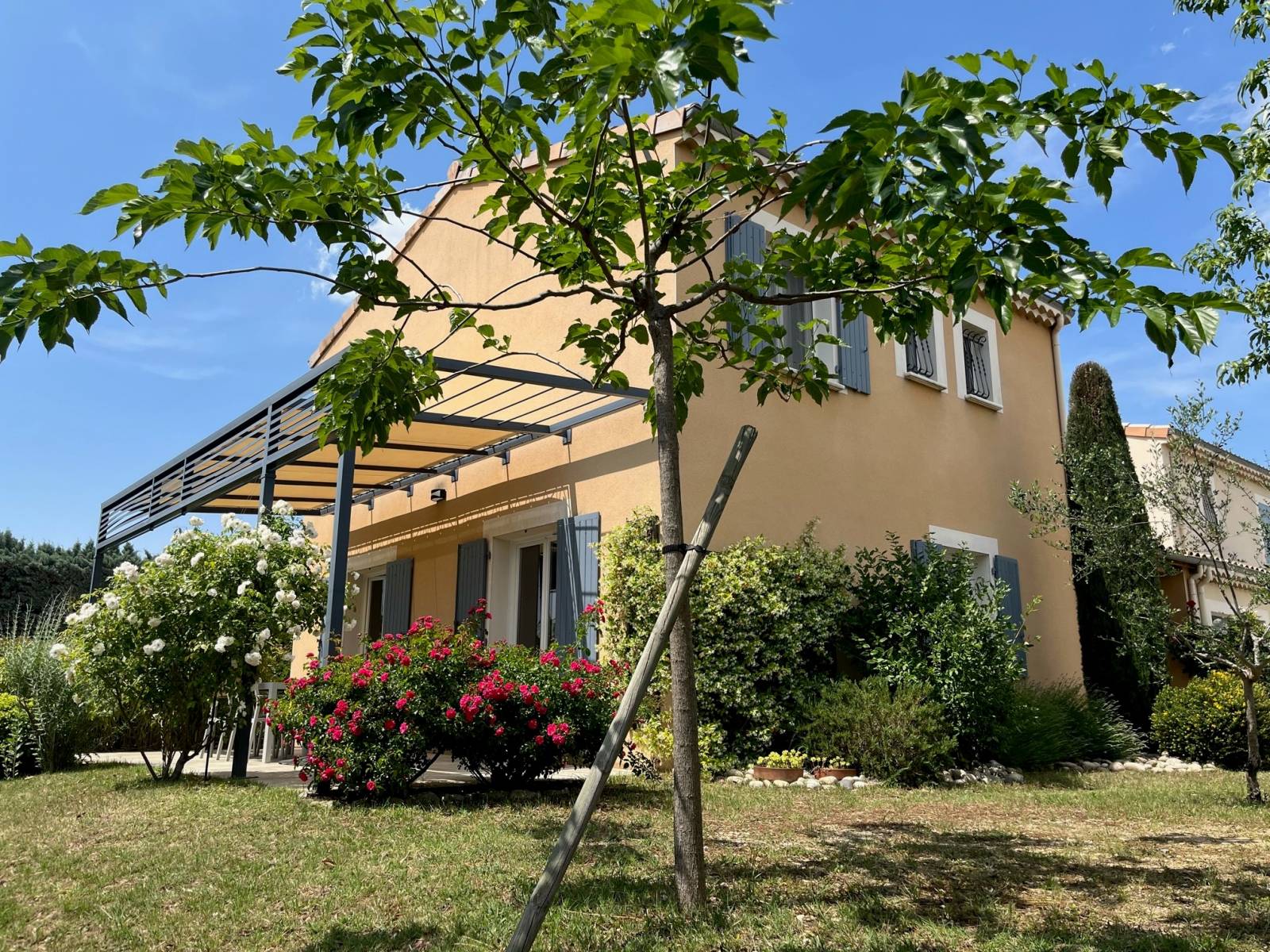 Villa à vendre dans le secteur de St Paul trois Chtx